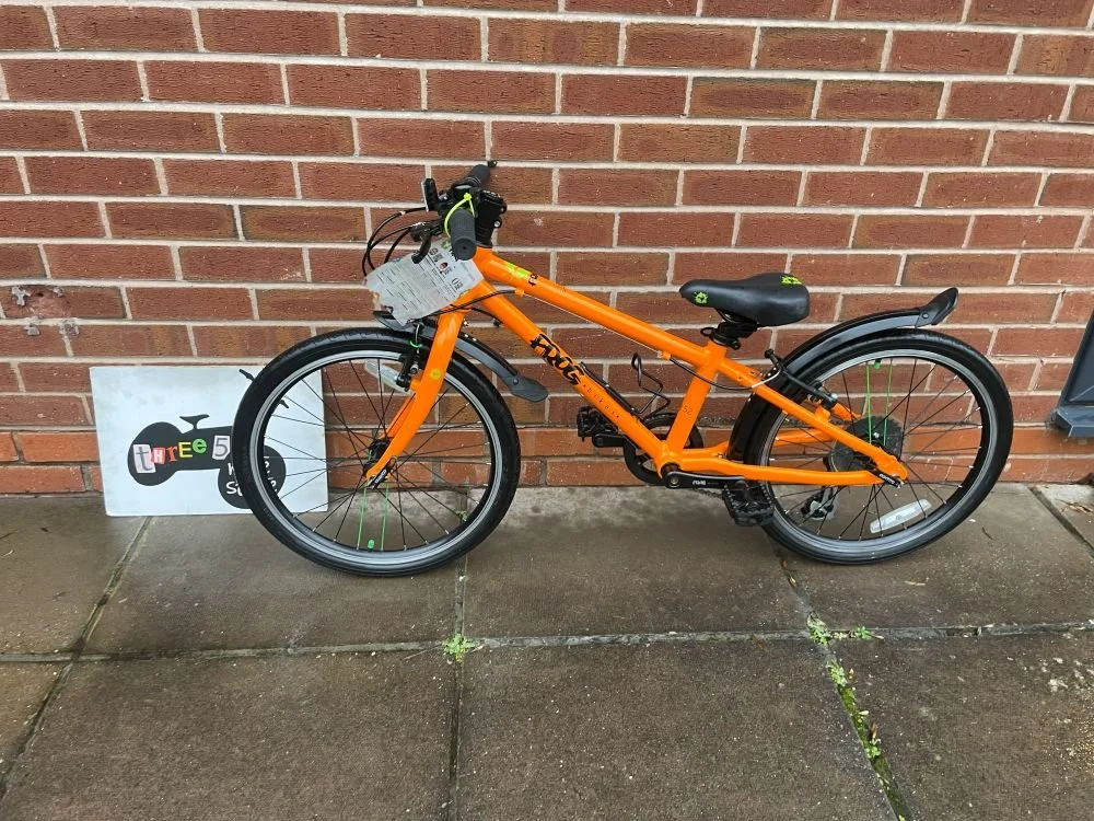 Frog 52 orange 9.jpg