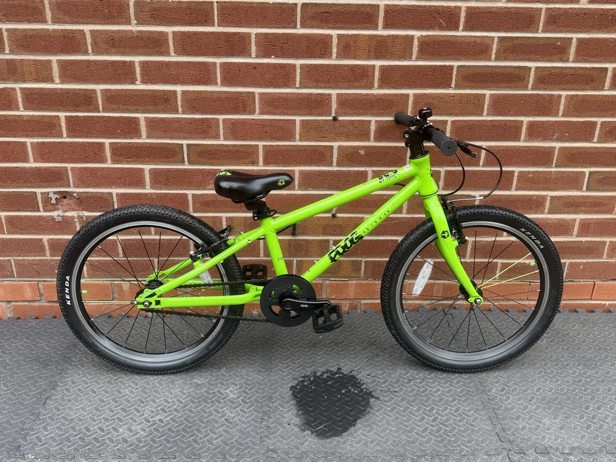 Frog Bike 20” single speed 6 .jpg