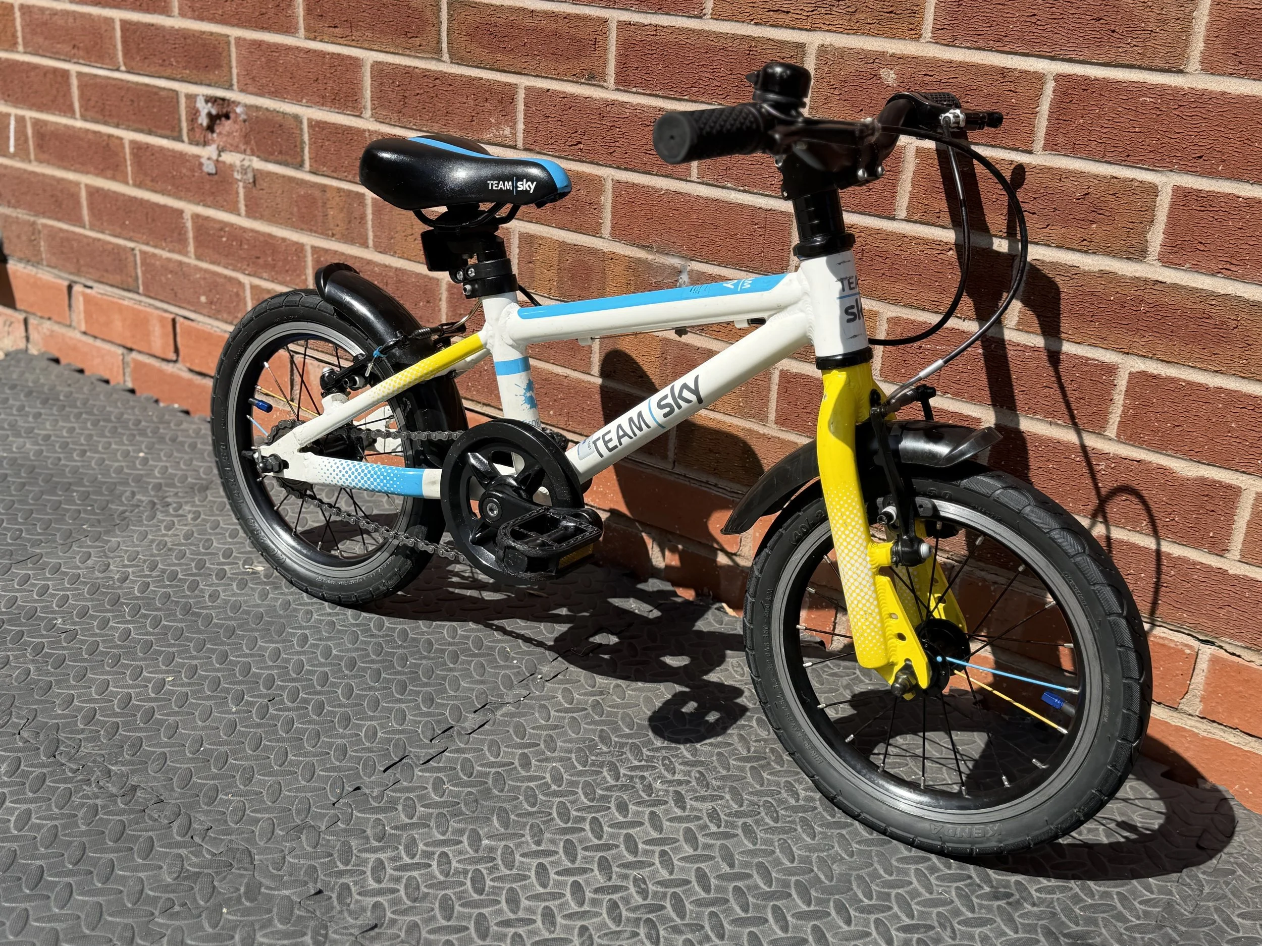 Frog Bike first pedal bike for sale 8 .jpg