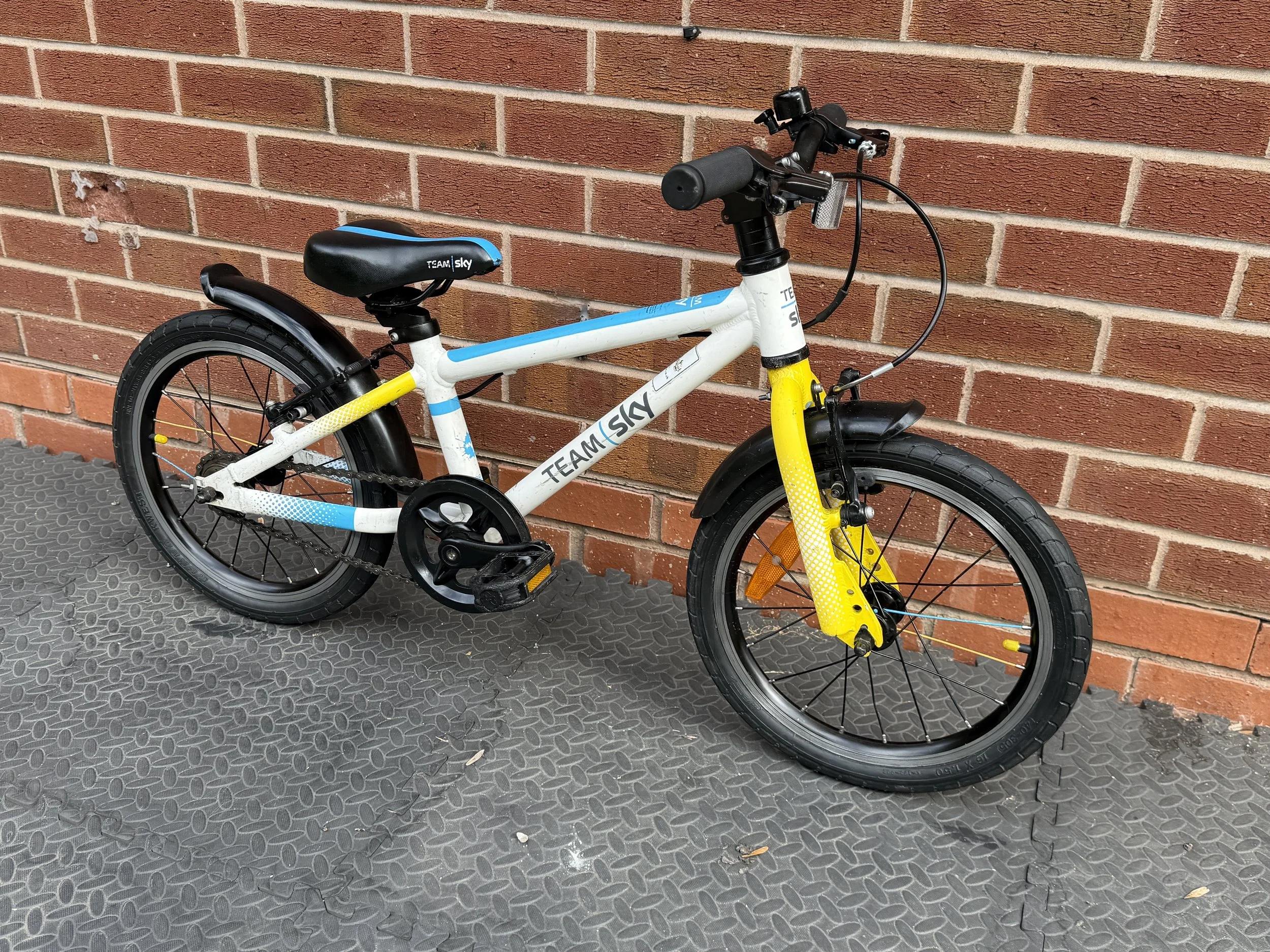 White Frog Bike For Sale 8 .jpg