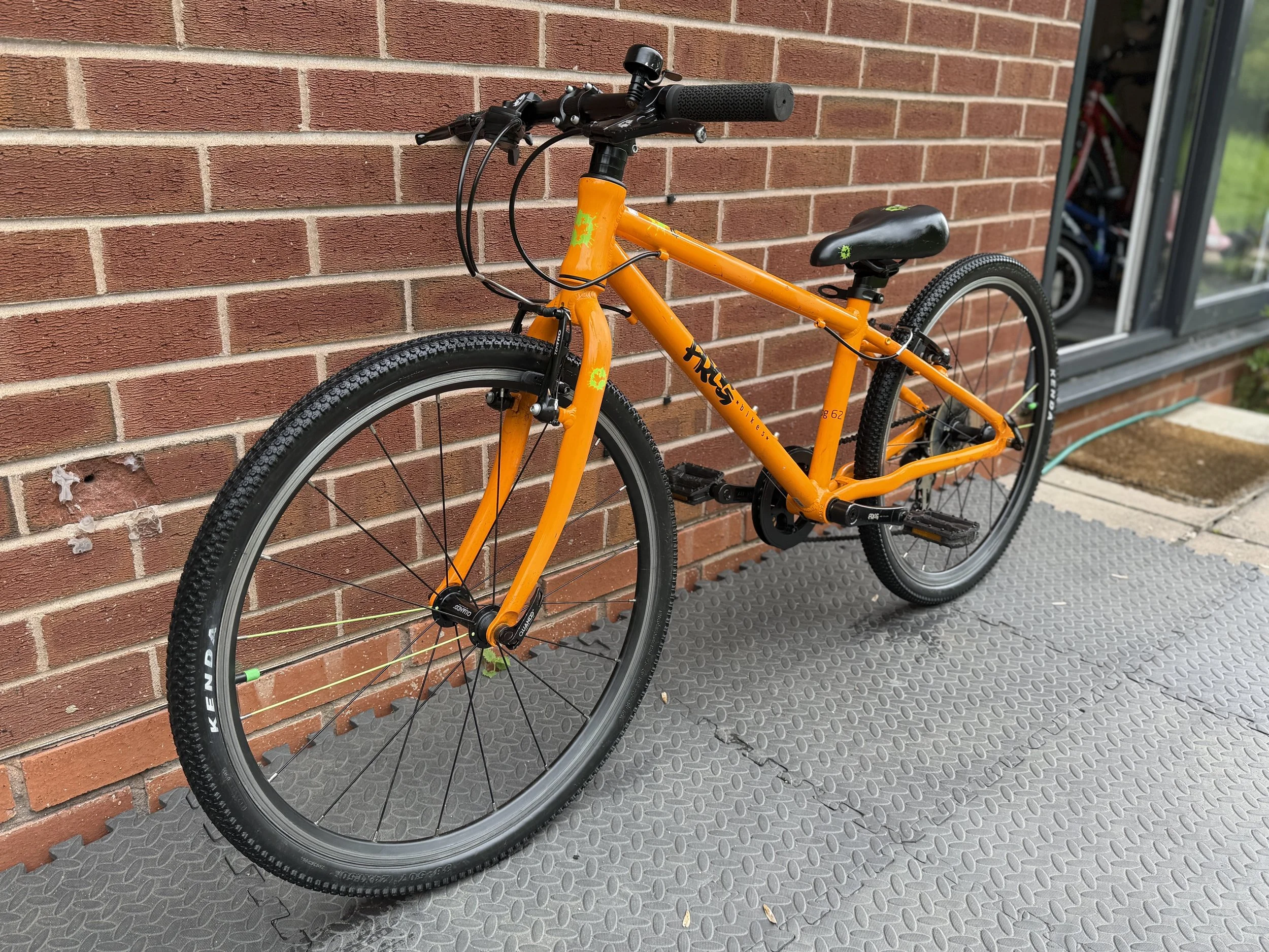 Orange Frog Bike 62 2 .jpg