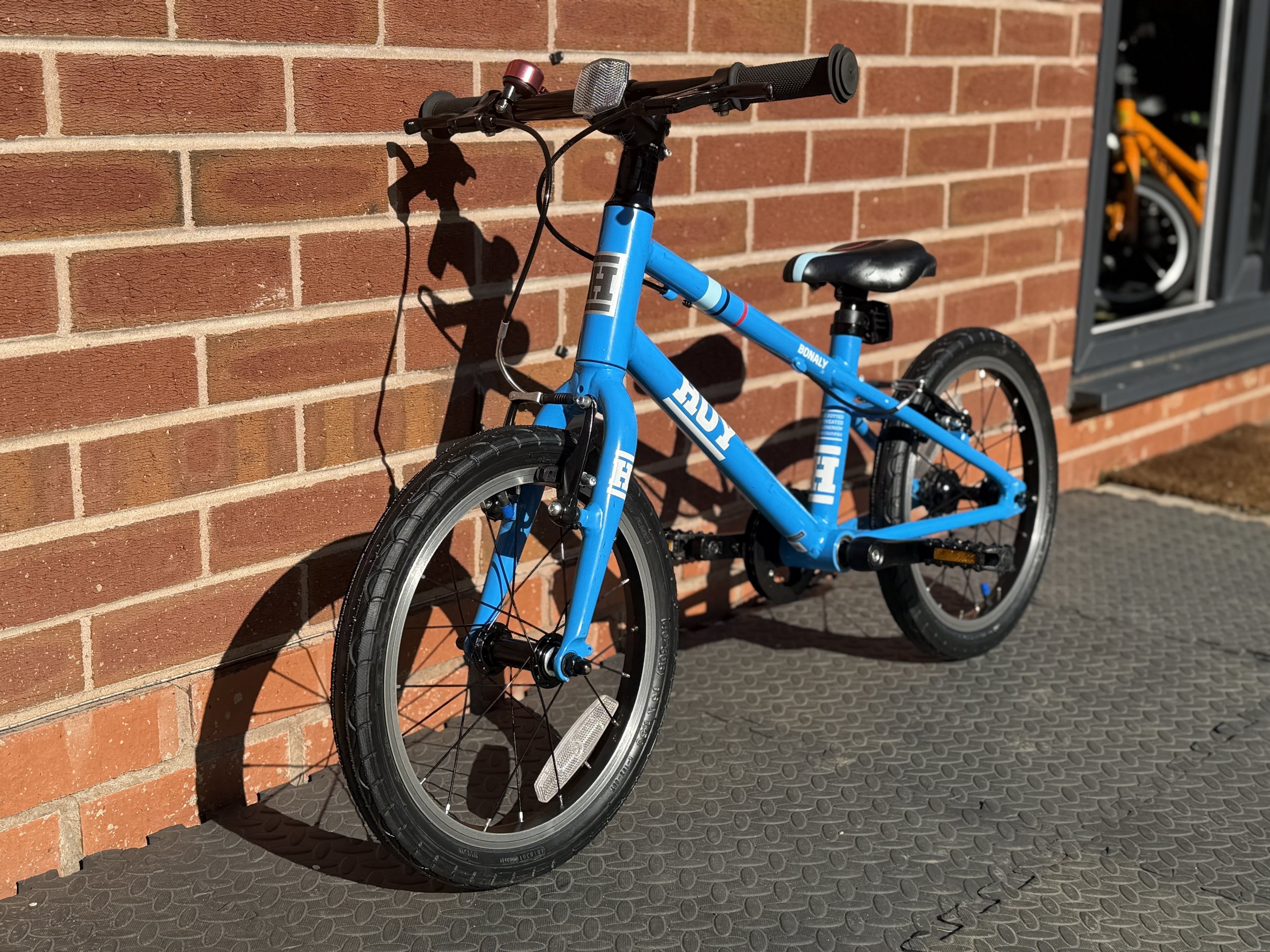 Blue 16” Hoy Bike 5 .jpg