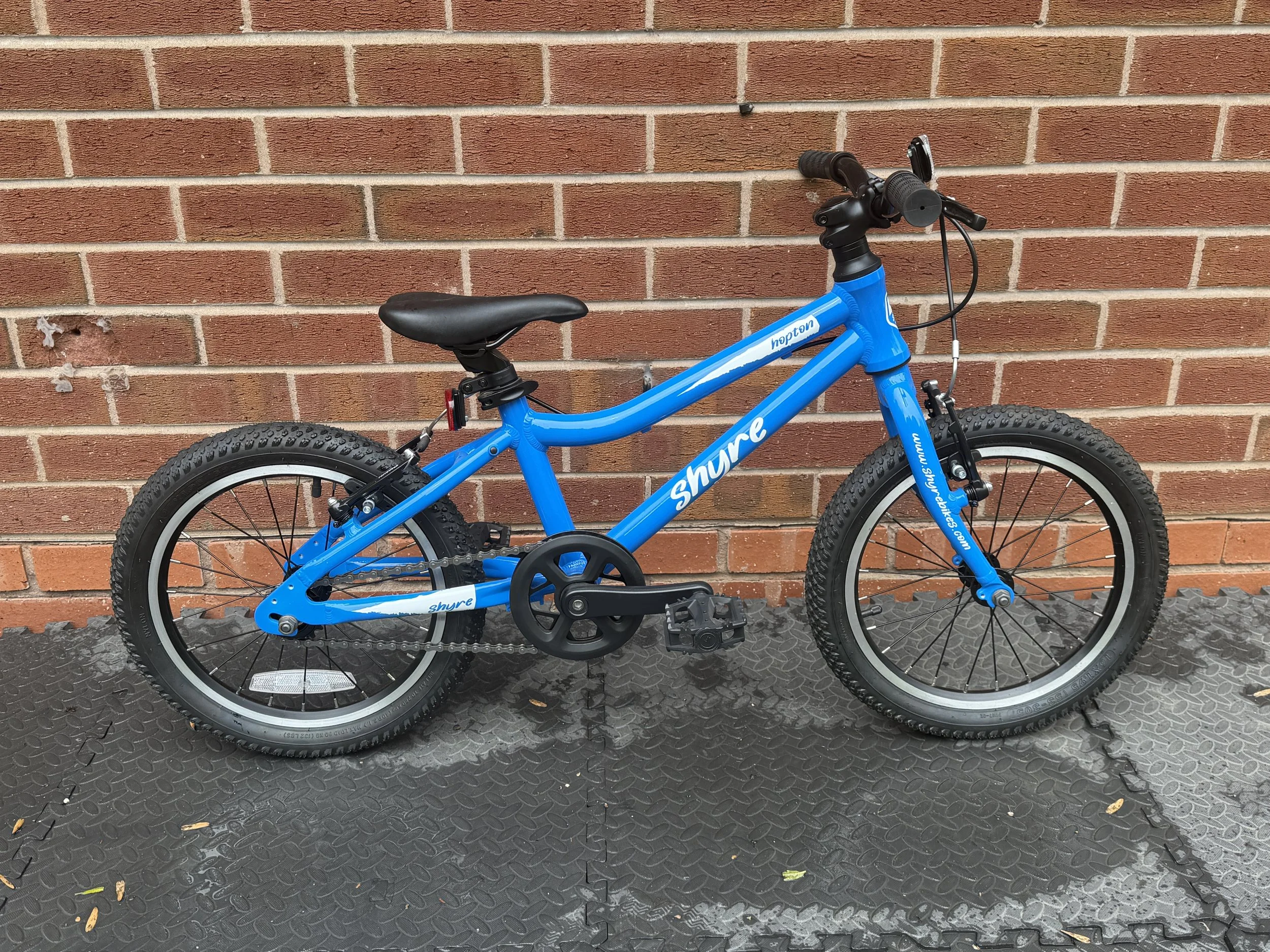 Three54 ride store Shyre Bikes 6 .jpg
