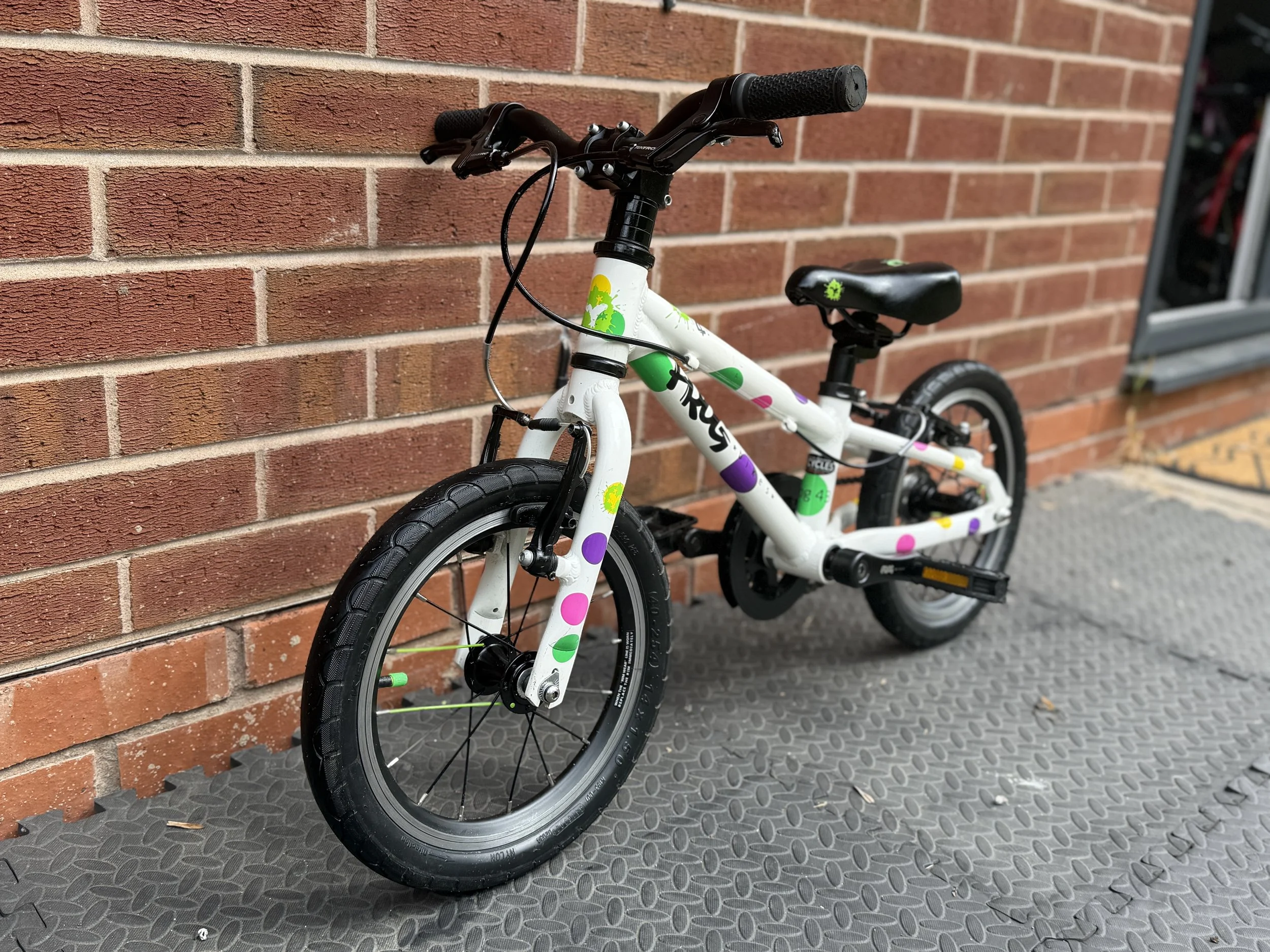 Frog first pedal bike for sale 5.jpg