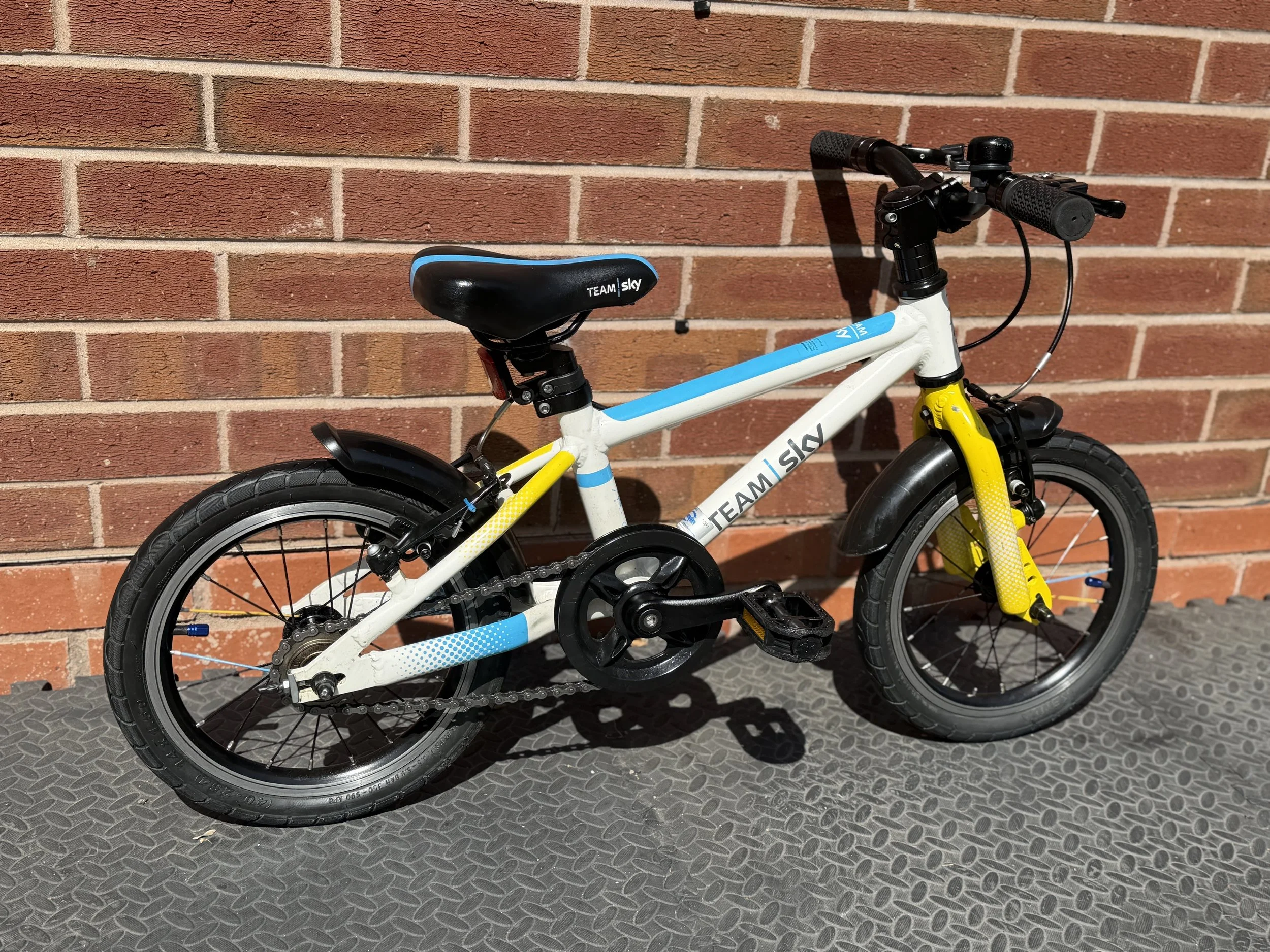 Frog Bike first pedal bike for sale 7 .jpg