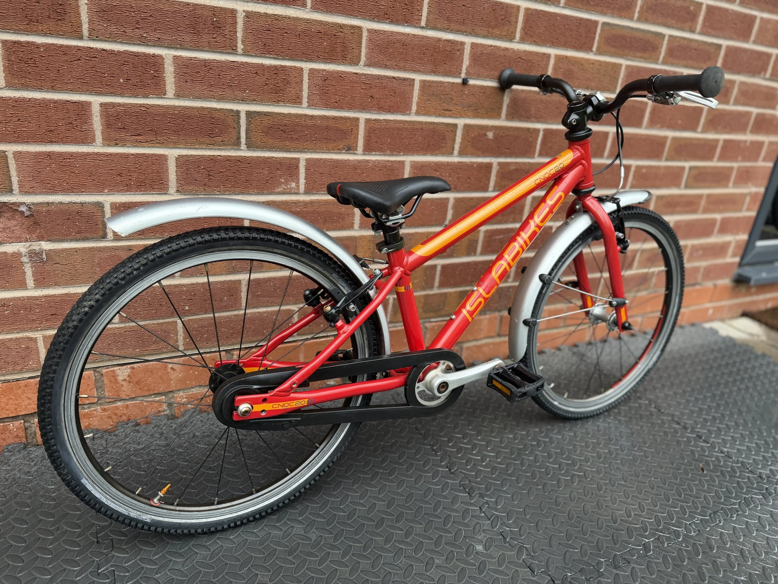 Refurbished Isla Cnoc 20 red 7 .jpg