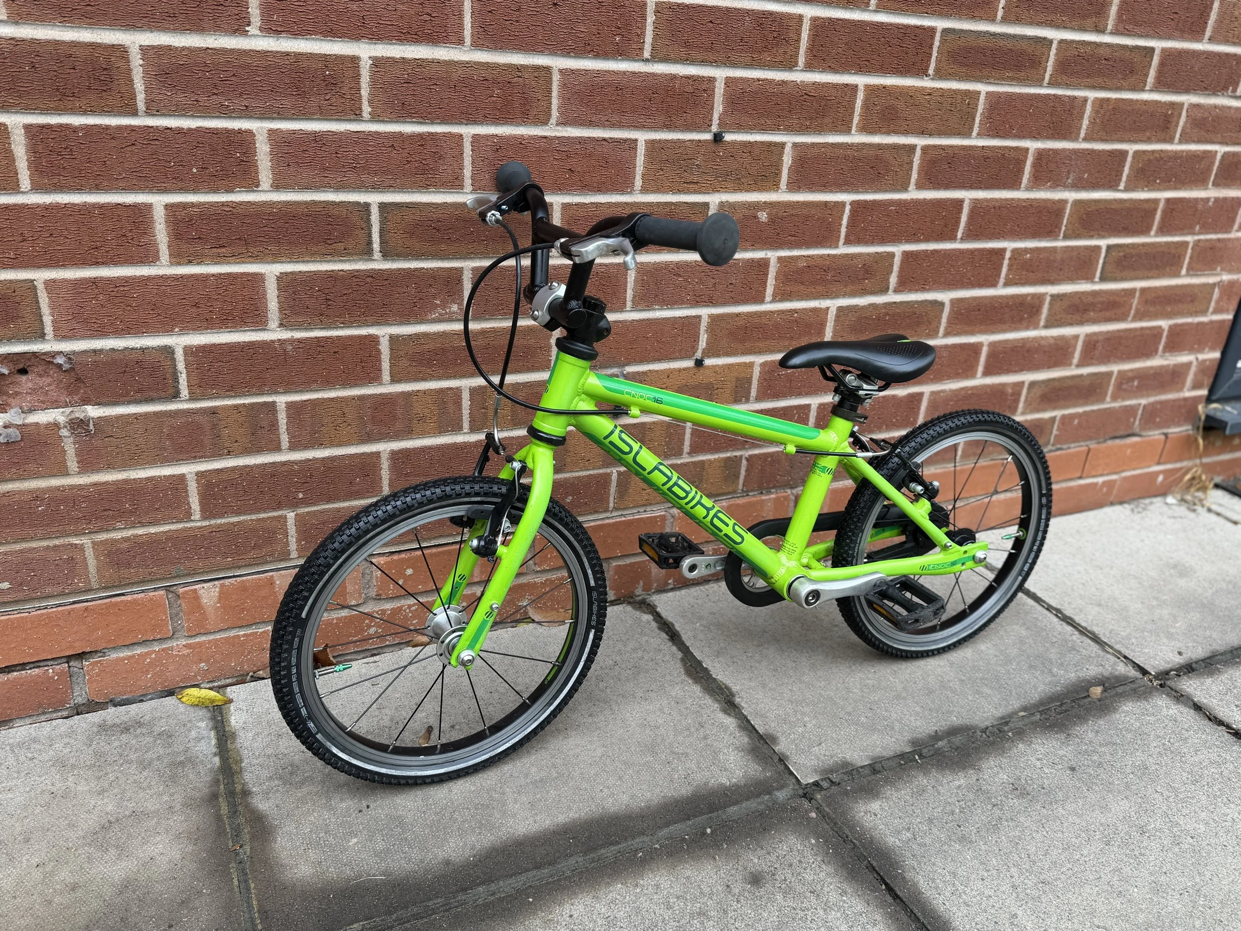 Isla Bike Shop 2 .jpg