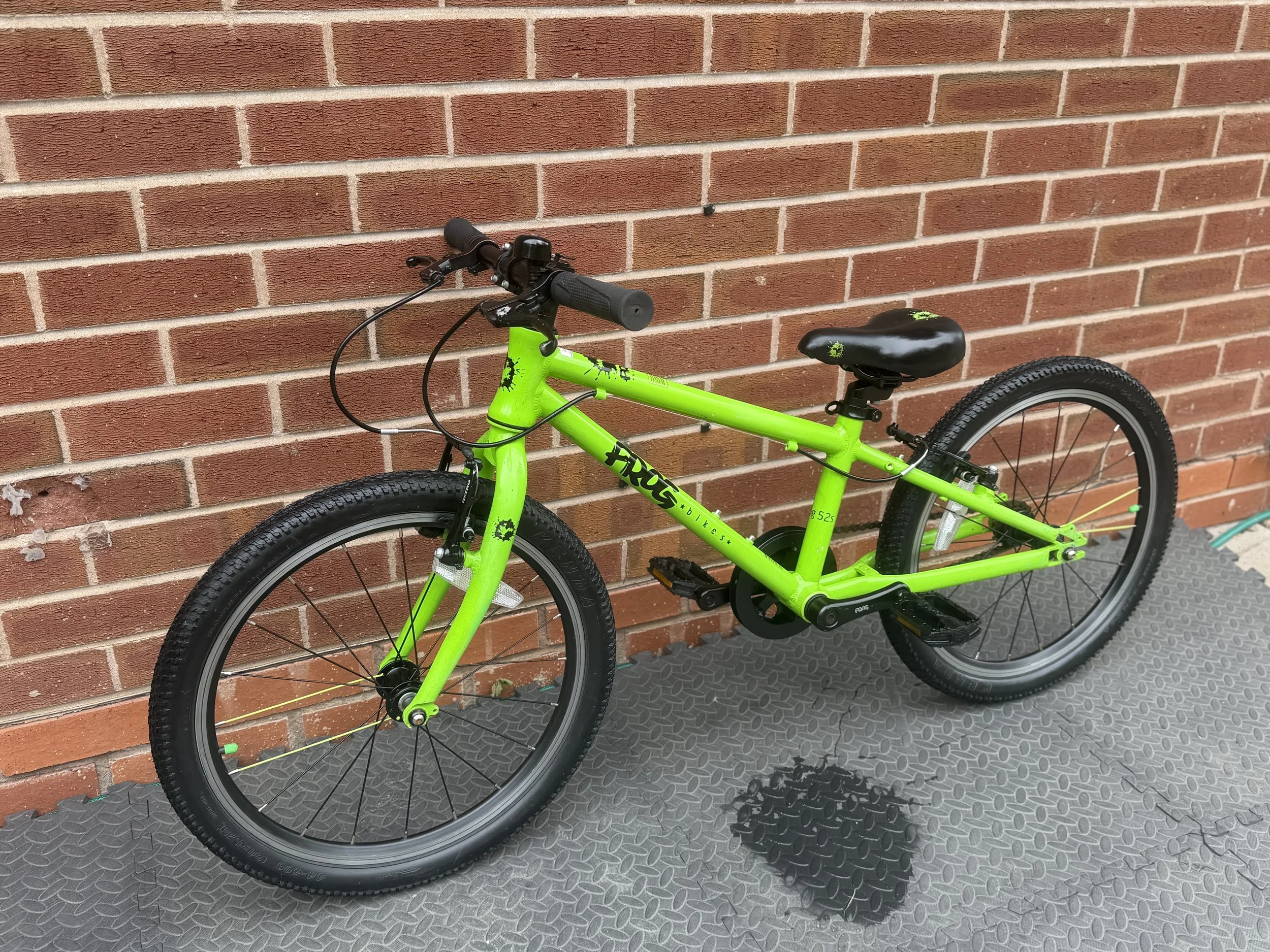 Frog Bike 20” single speed 2 .jpg