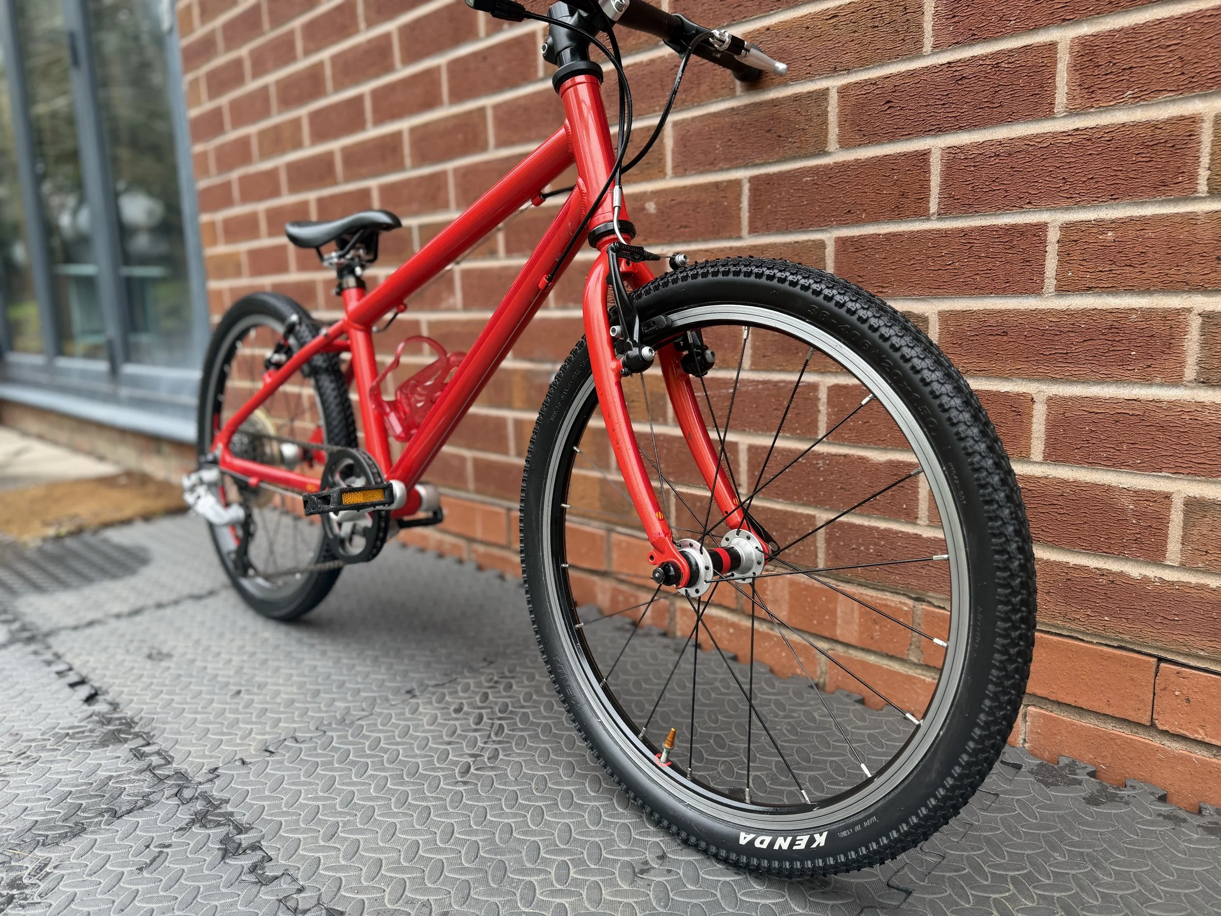 Refurbished Isla Beinn 20 Red 9.jpg