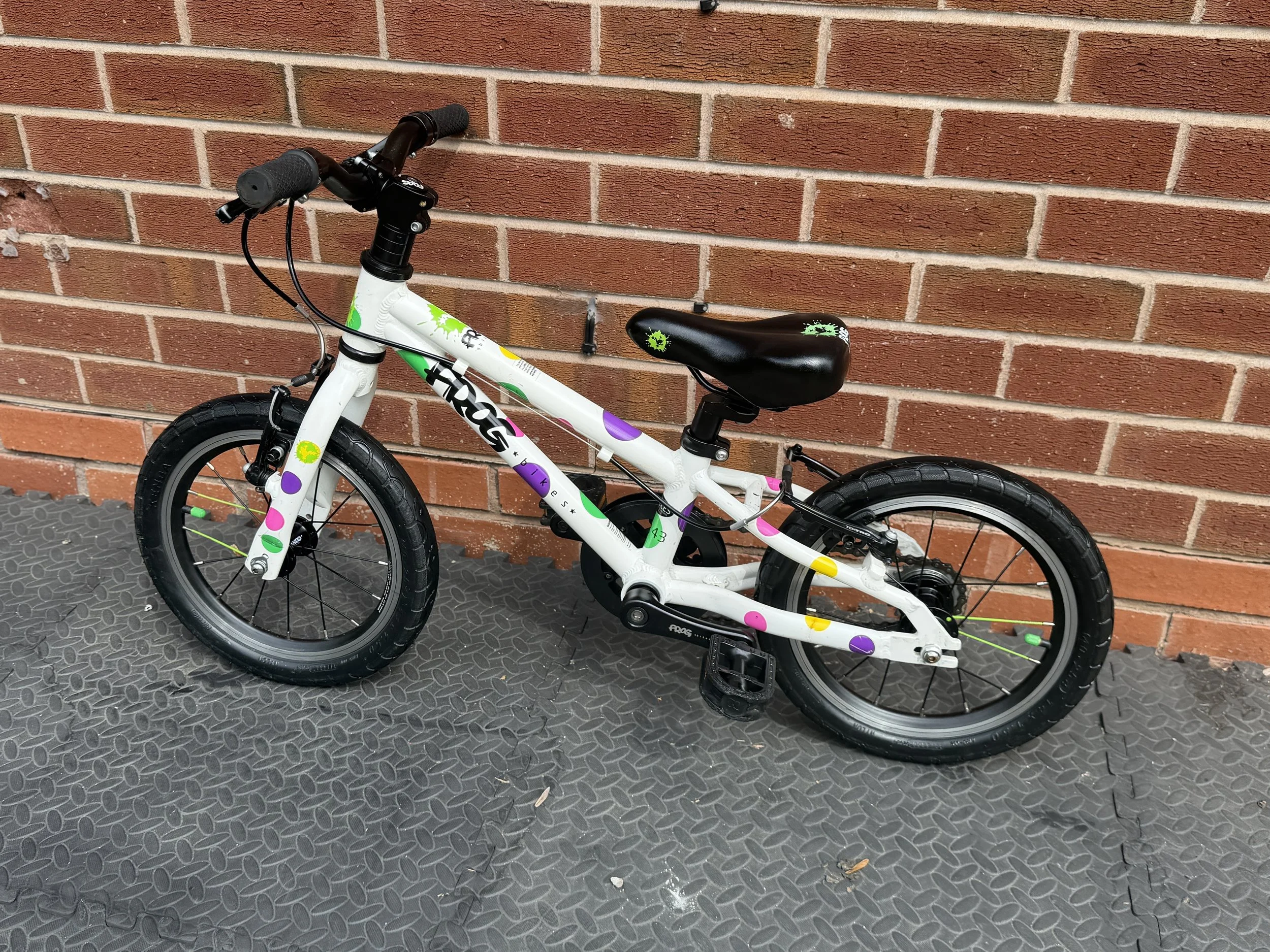 Frog first pedal bike for sale 3 .jpg