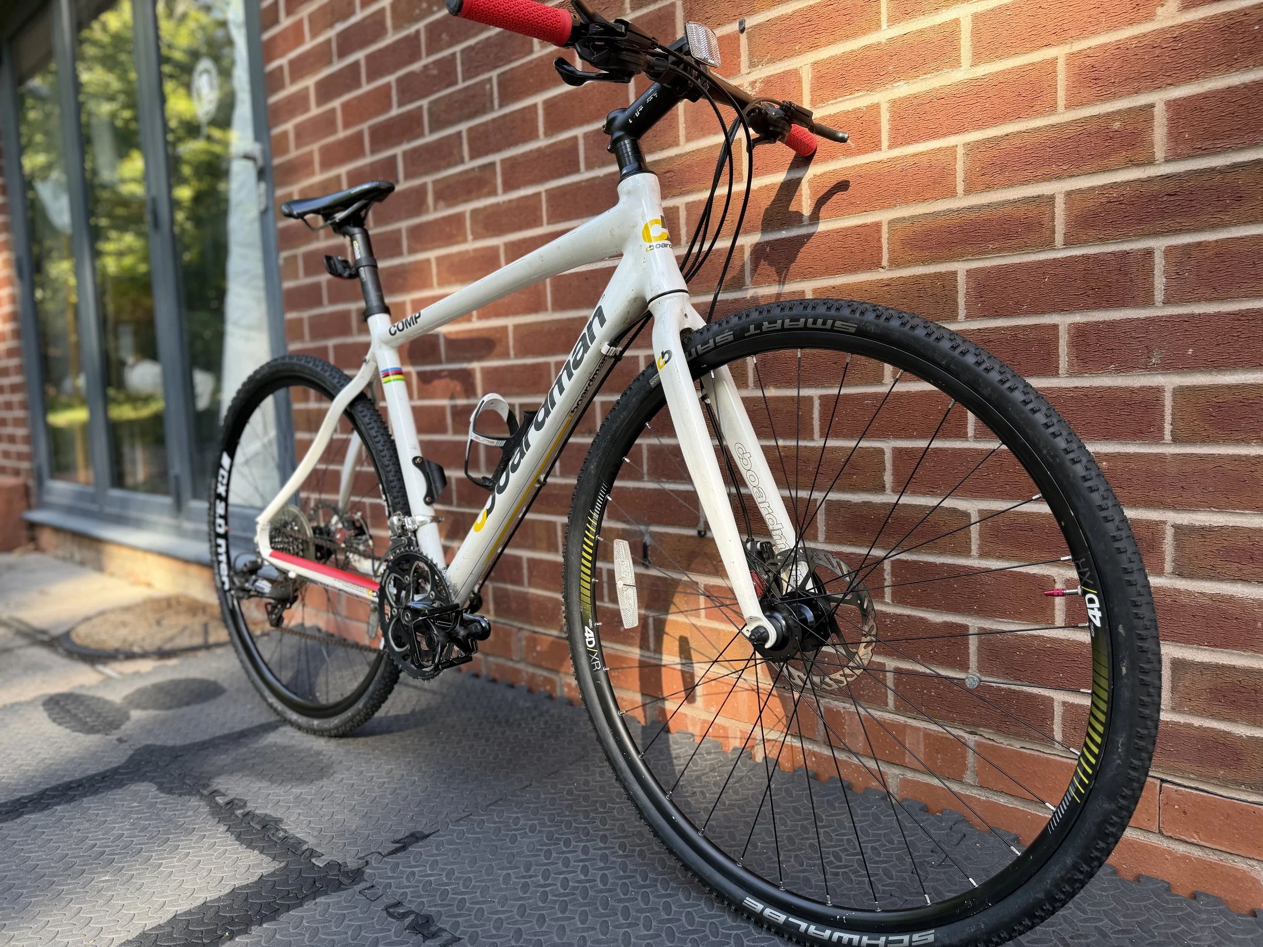 Boardman Comp mens hybrid bike for sale 9.jpg