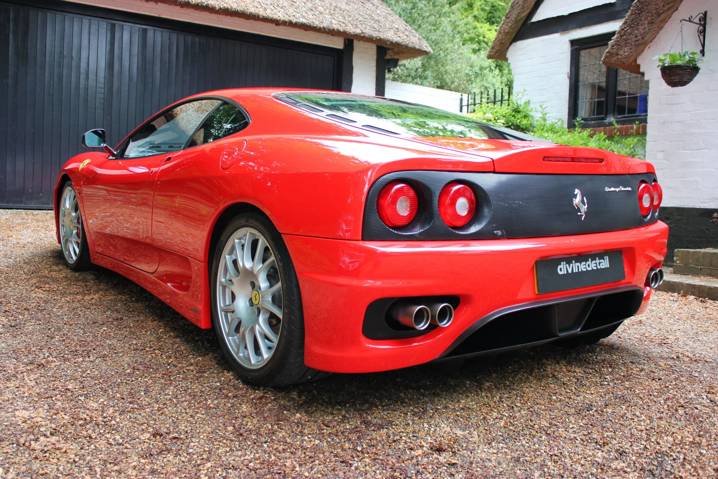 Ferrari 360 Challenge Stradale detailed