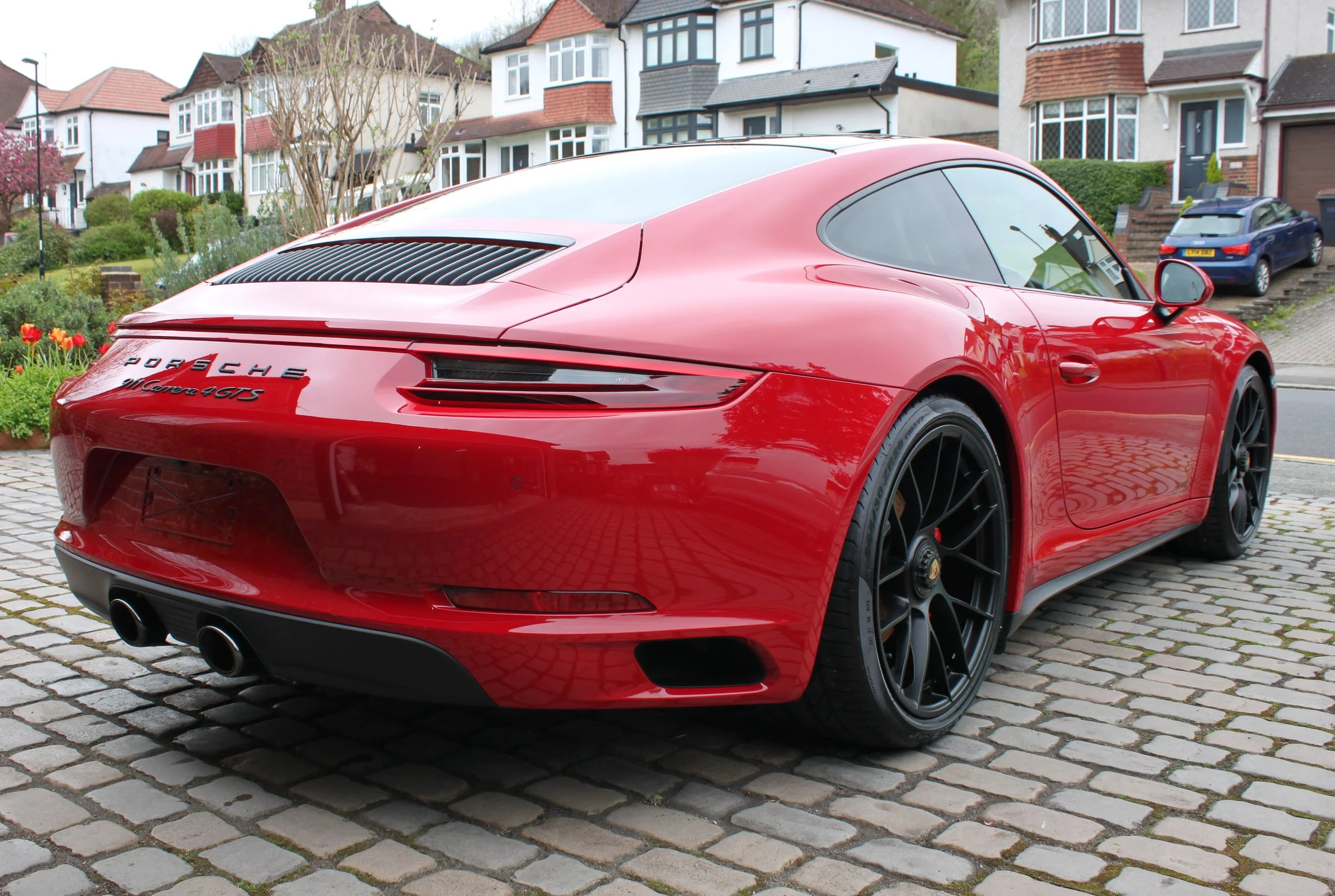 Porsche detailing Surrey