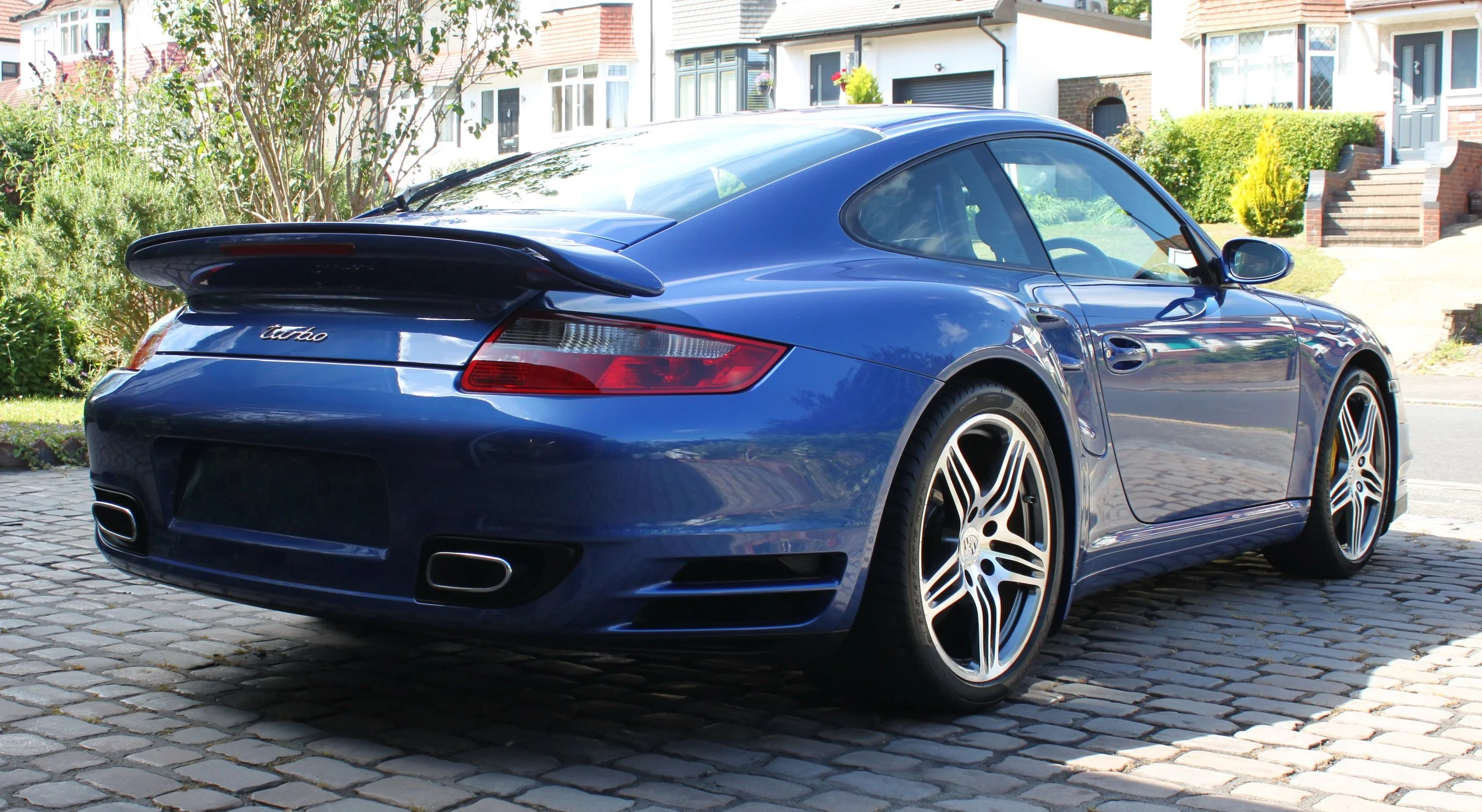 Porsche 997 Turbo detailed