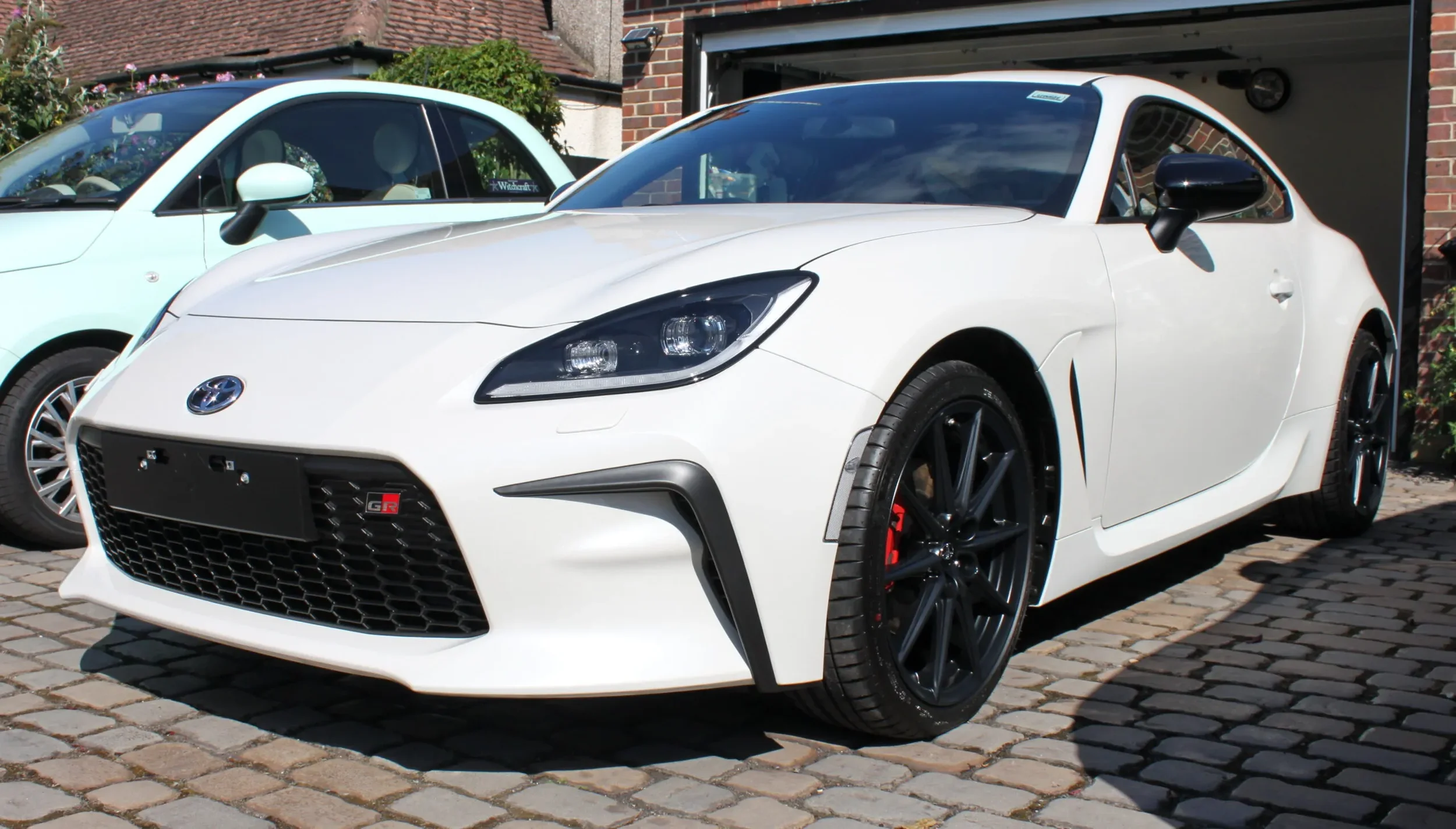 Toyota GR86 detailed