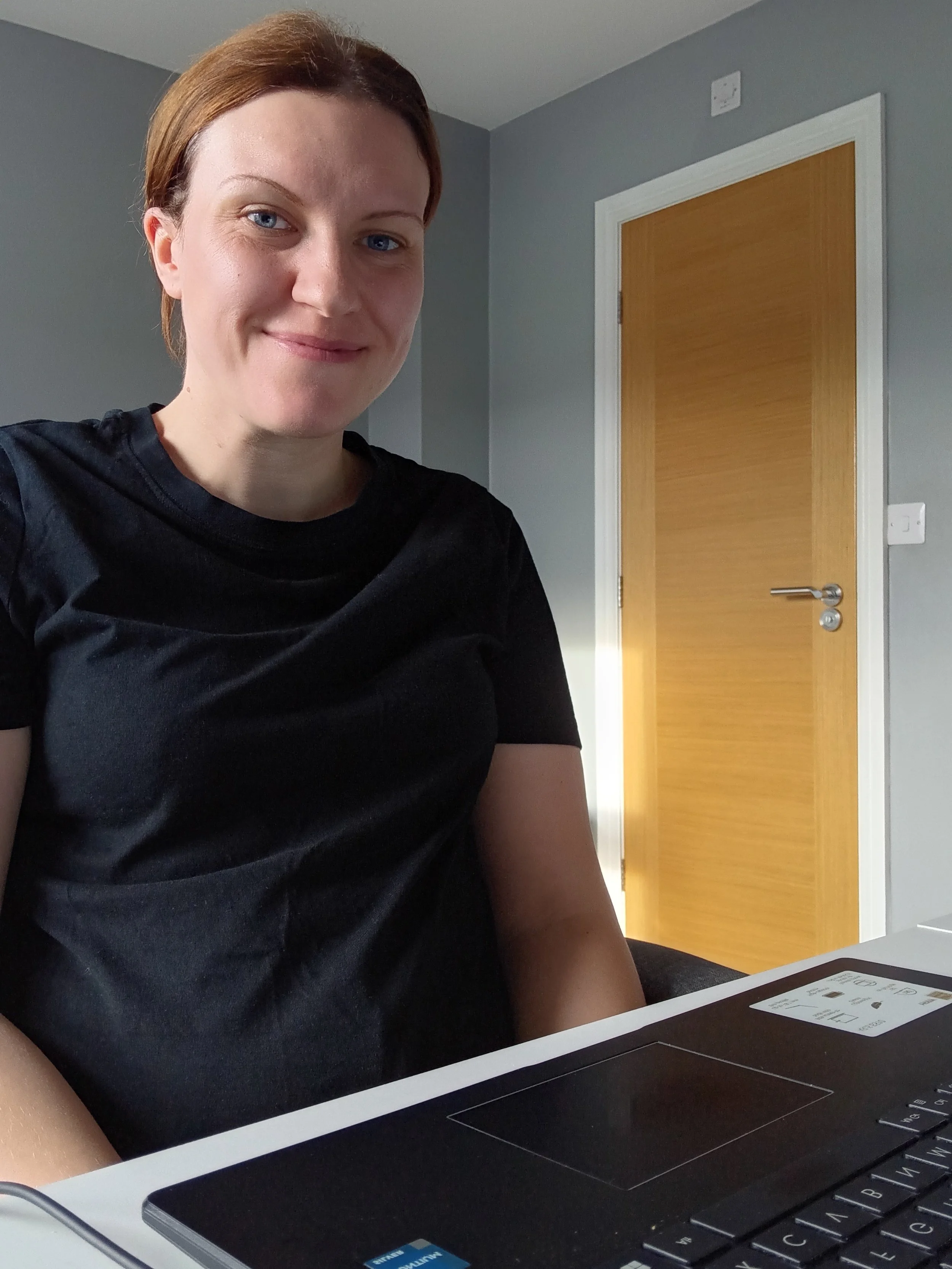 Sara Close, person-centred counsellor offering online and telephone sessions at Open Nest Counselling.