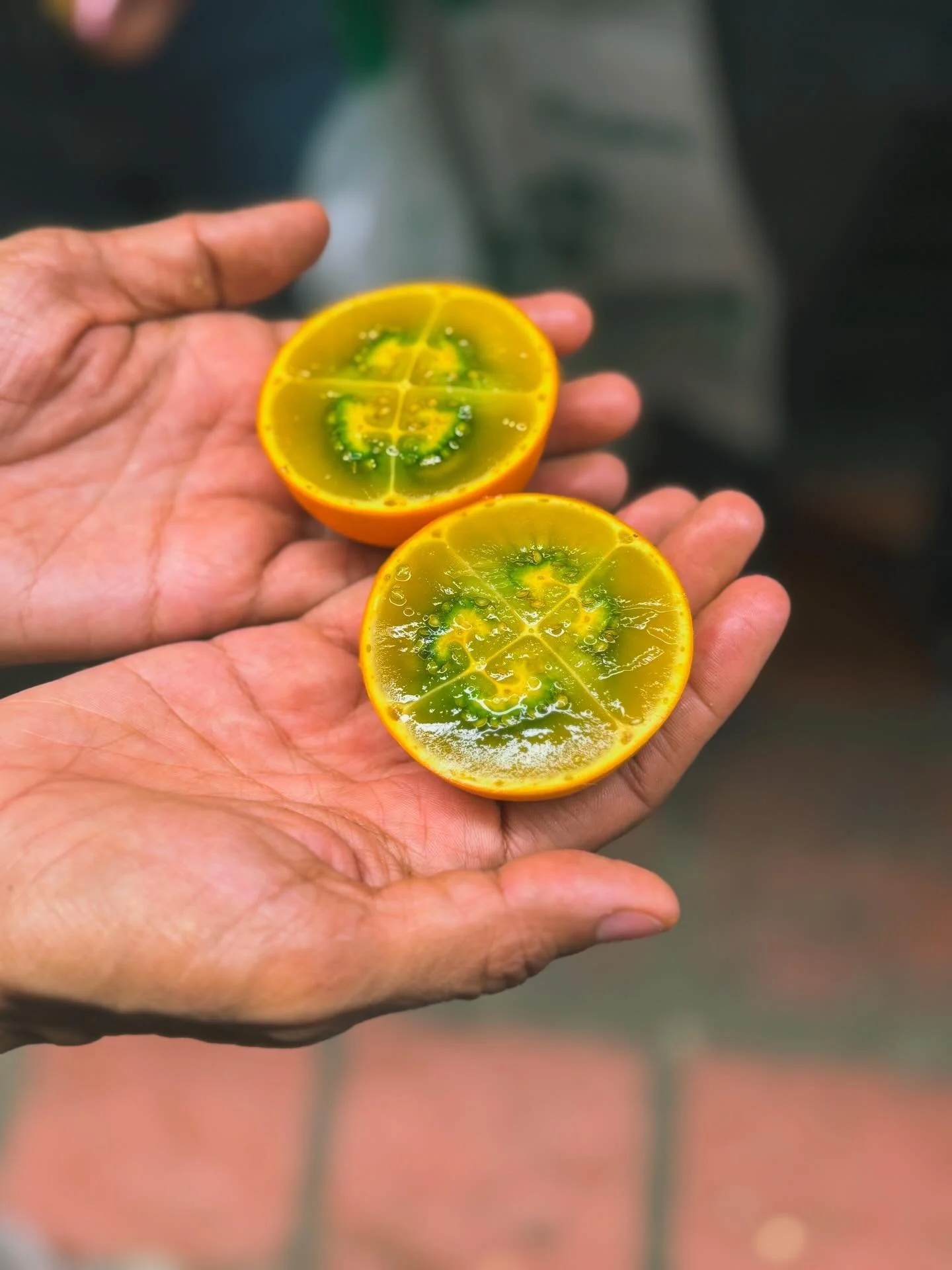 when every single chef friend and gastro journo buddy you&rsquo;ve made in Colombia absolutely demands you get your butt down to @plazaminoristajmv with @meliospinacocina&hellip; you go! 🍍🍋🥥🍊 fue una experiencia que encapsula toda la belleza de C