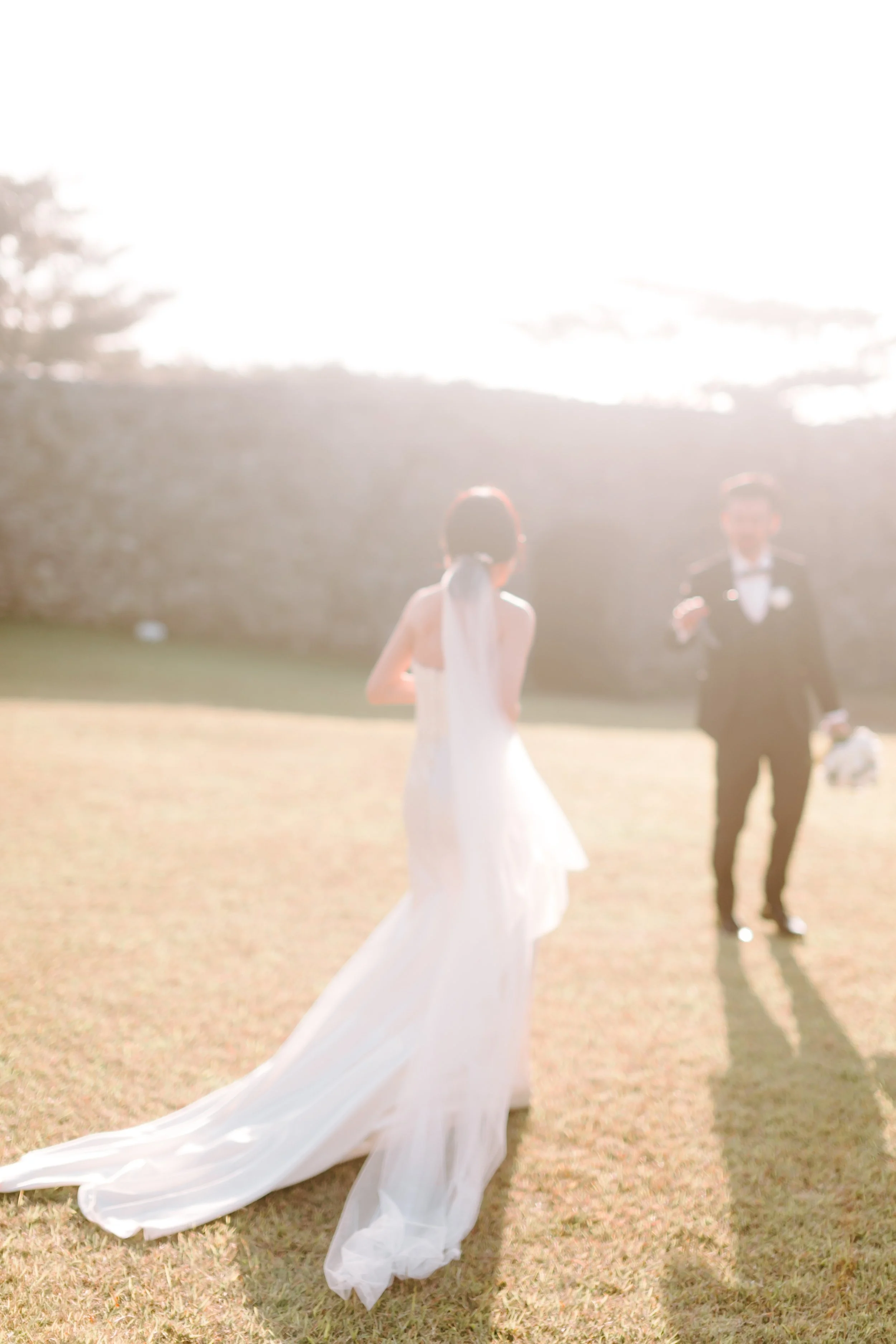 Josh & Chrisanne
A beautiful Okinawa wedding at Lazor Garden Alivila Chapel, where pristine white walls meet clear blue ocean views.
