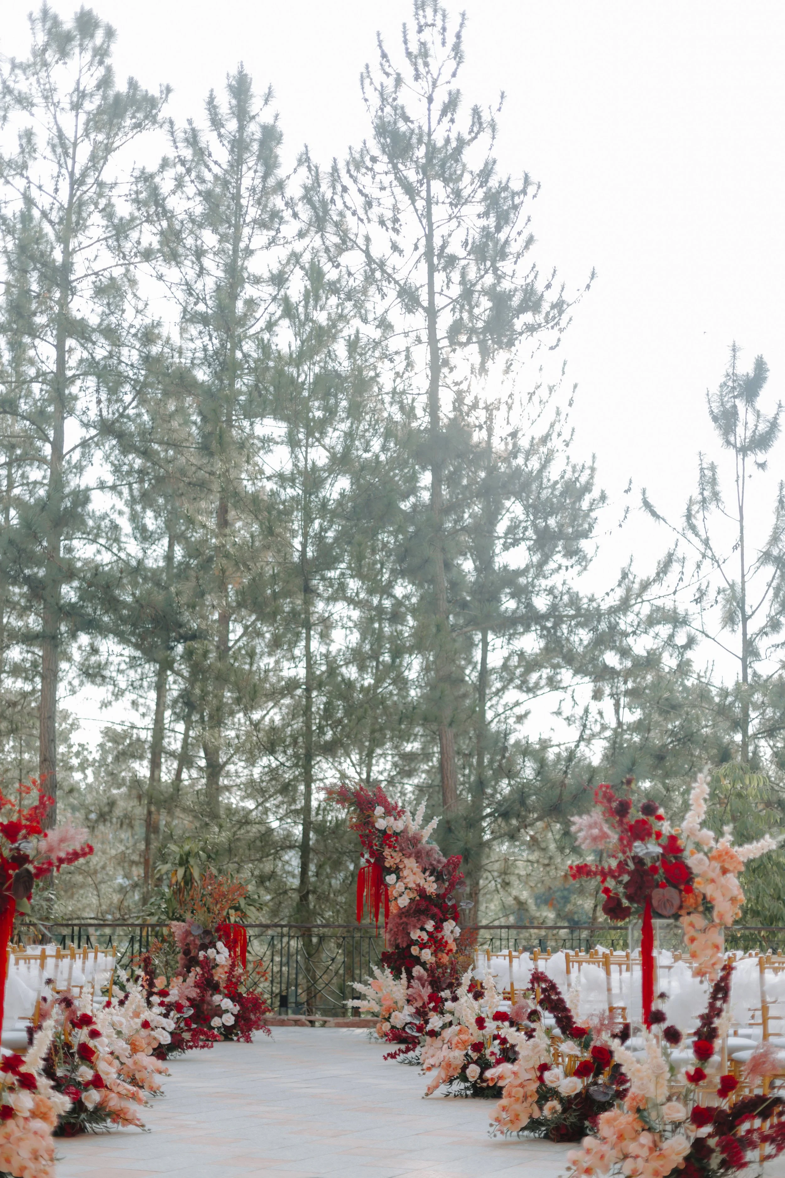 The Chateau Spa-Wellness Resort wedding (33).jpg