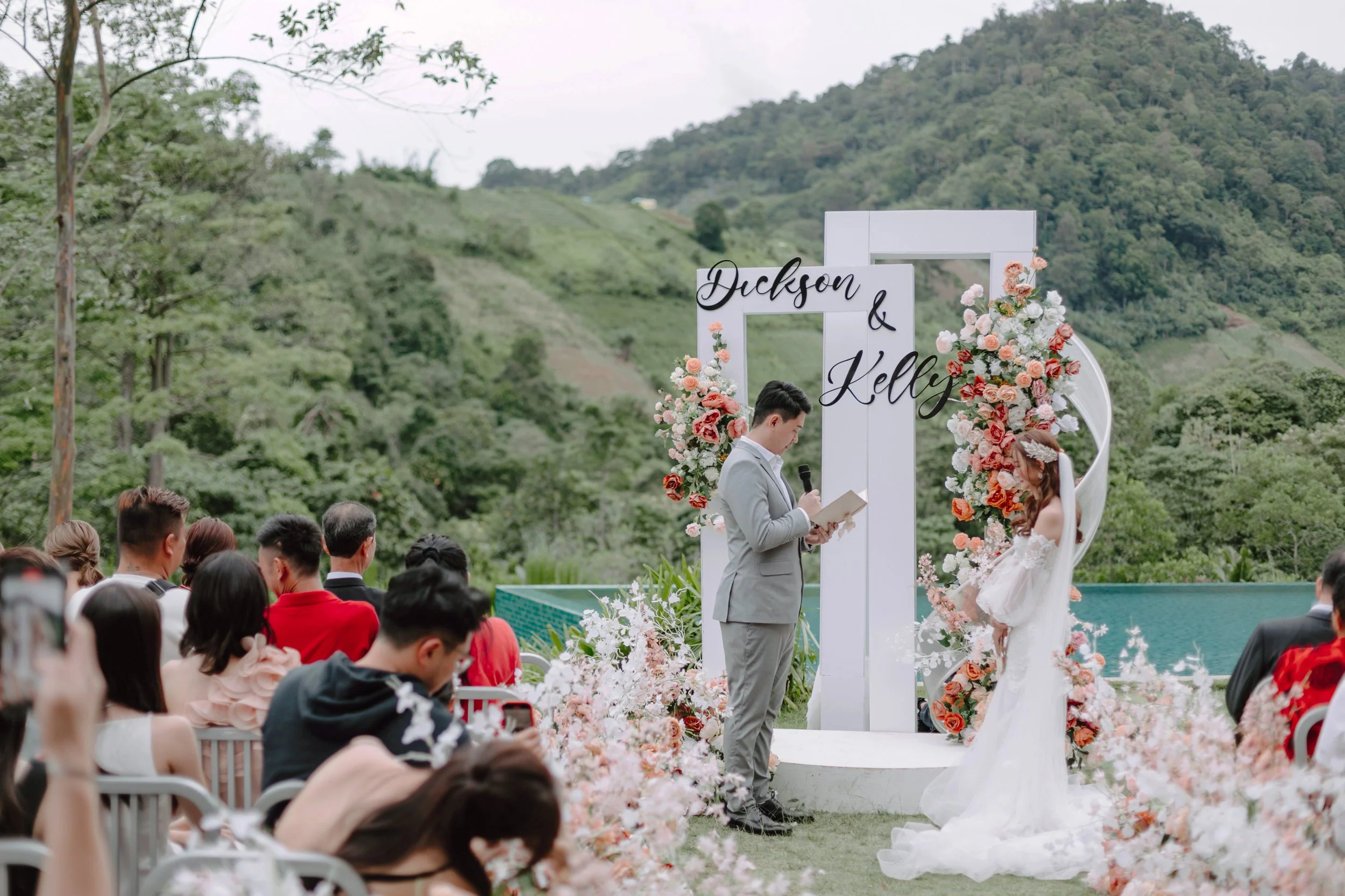 Dickson&Kelly-The Acres Resort Wedding (73).jpg