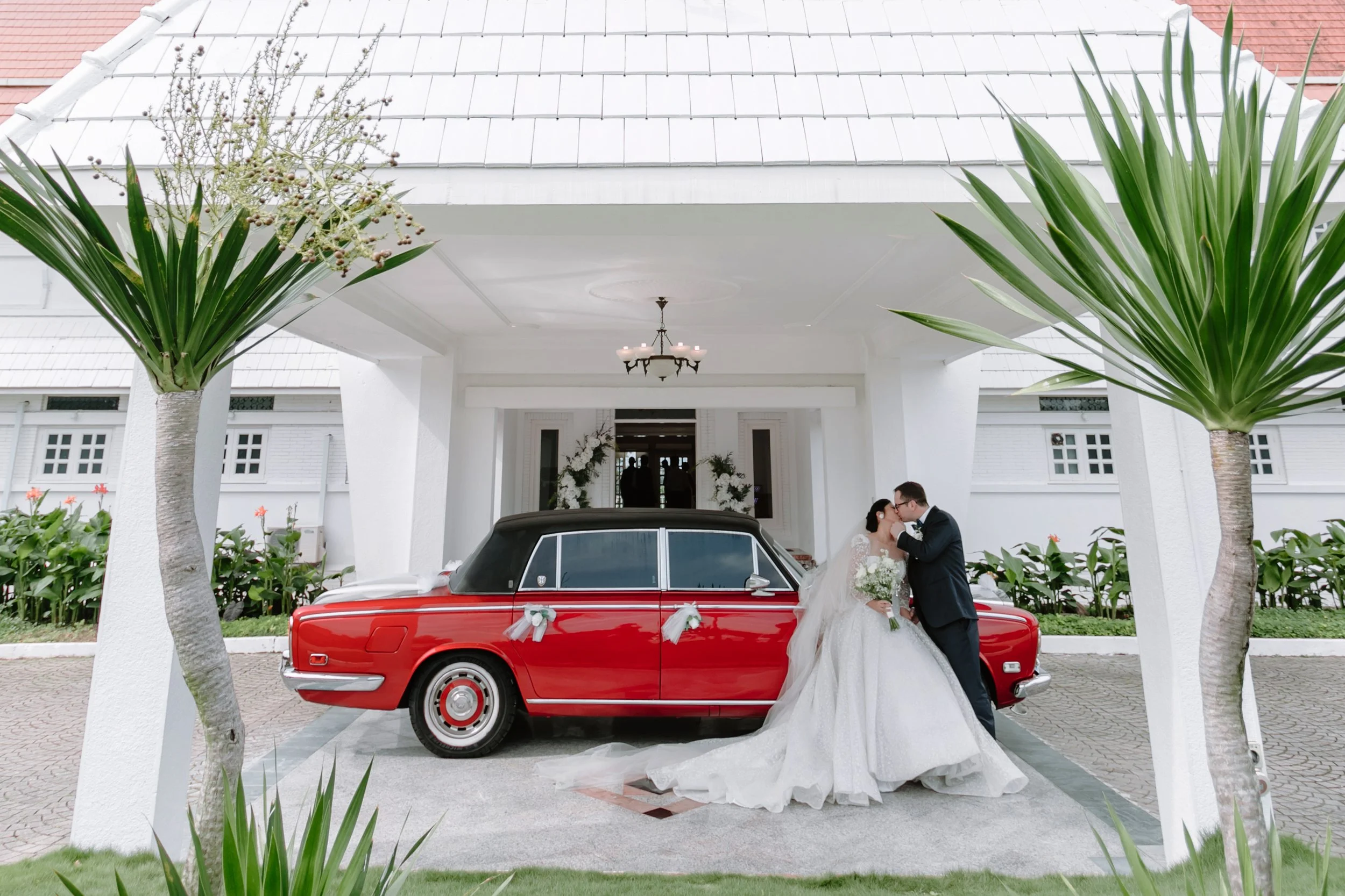 A Night of Joy 🥂
Celebrating Amaury + Joan's Wedding Dinner at The Estate KL.