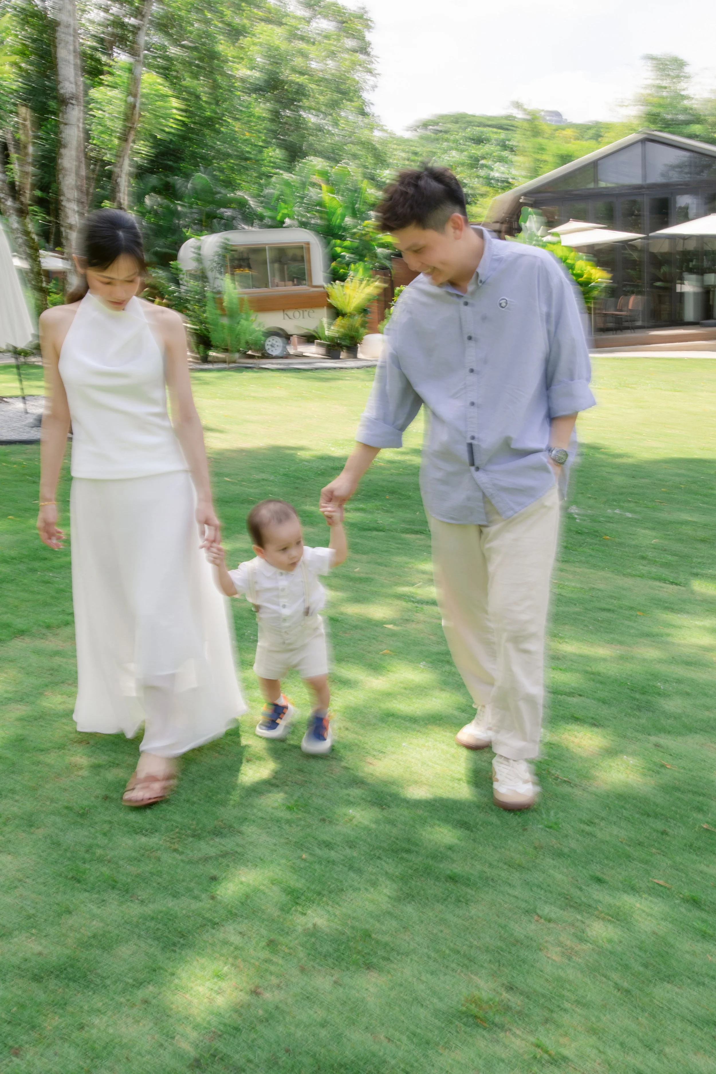 villa-takun-family-photo-john ho photography (34).jpg