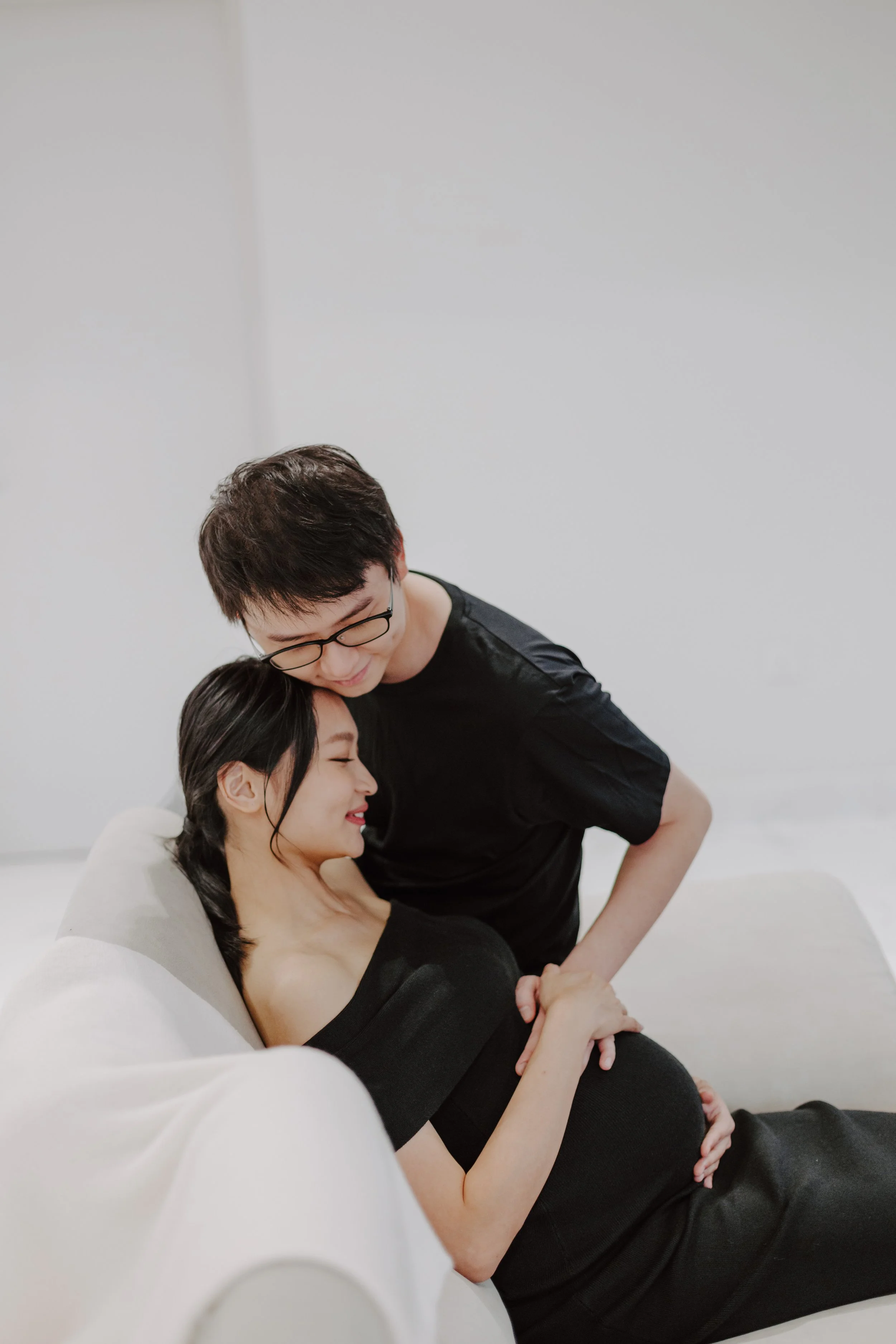 Double the Joy -Twin Maternity shoot-De Yee & Su Fen