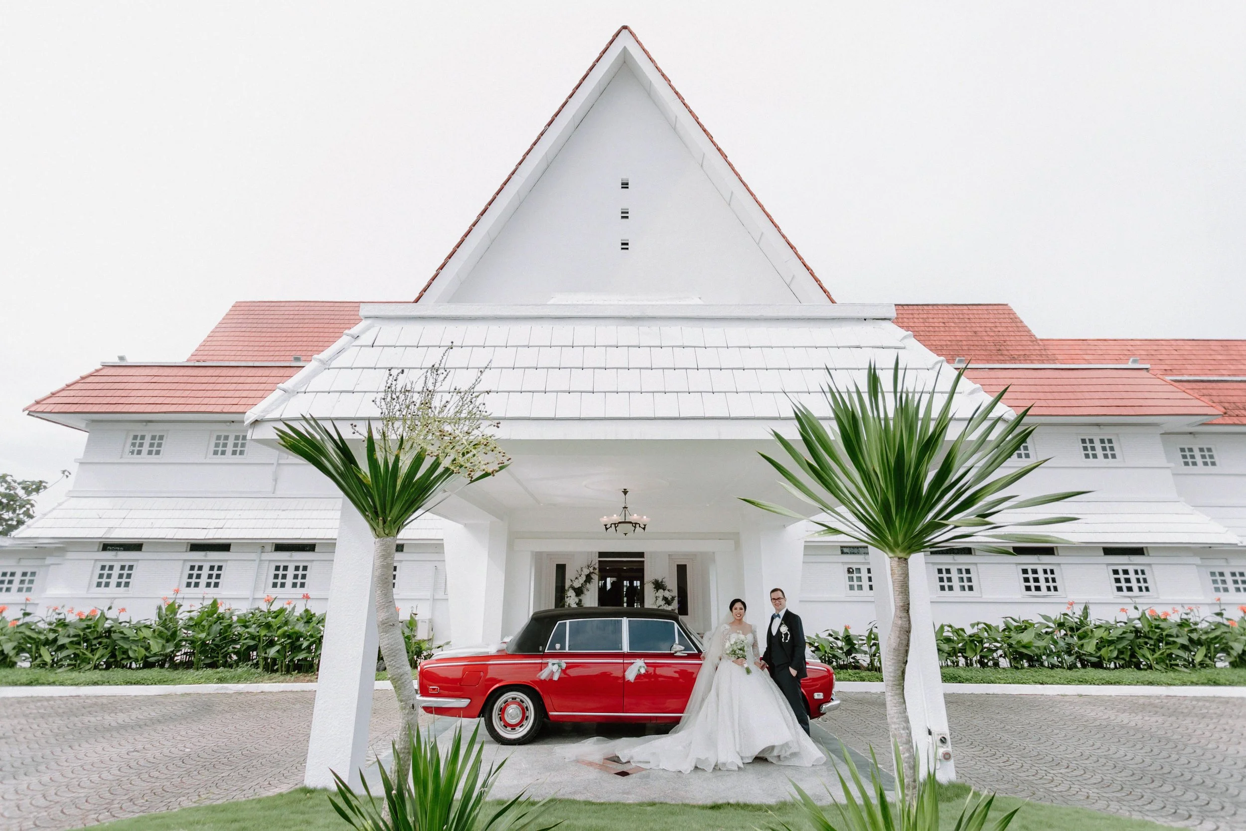 A Night of Joy 🥂
Celebrating Amaury + Joan's Wedding Dinner at The Estate KL.