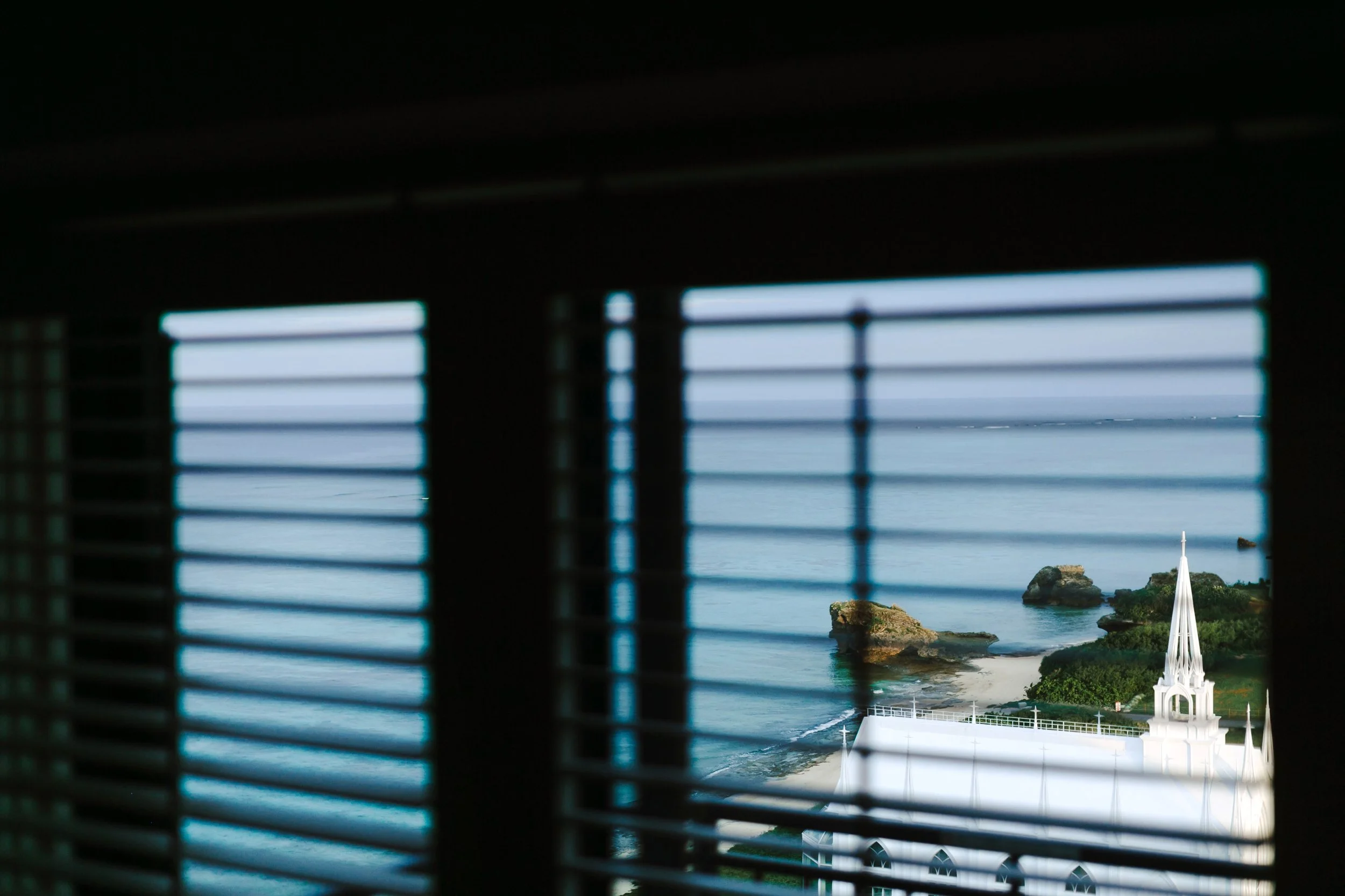 Okinawa Lazor Garden Alivila Chapel | Josh & Chrisanne