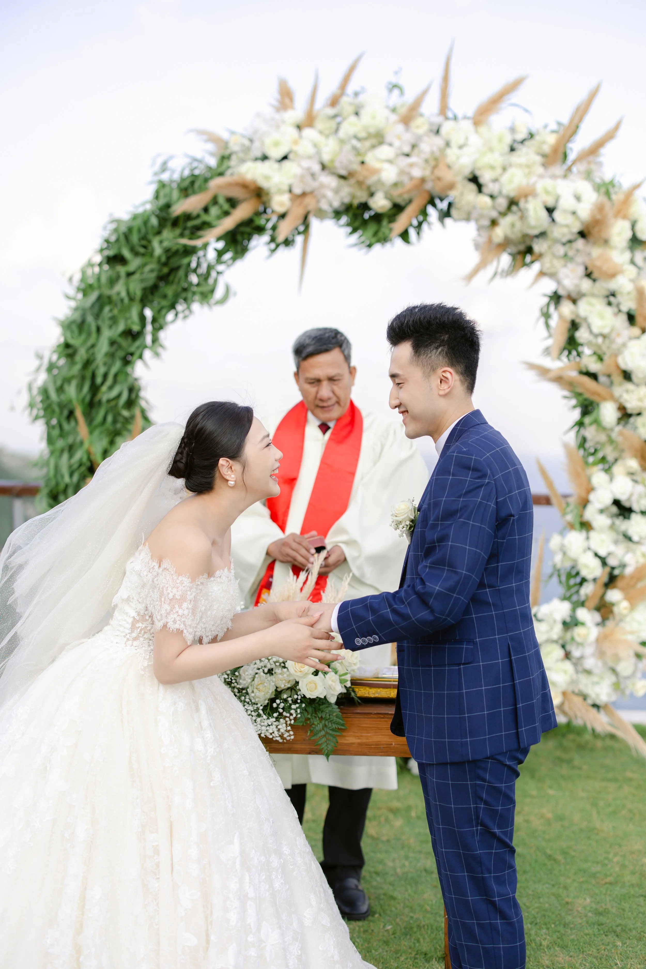 The Edge Bali Wedding|Somewhere above the sea, they promised forever ✨ Zhou Yi & Wang Fang