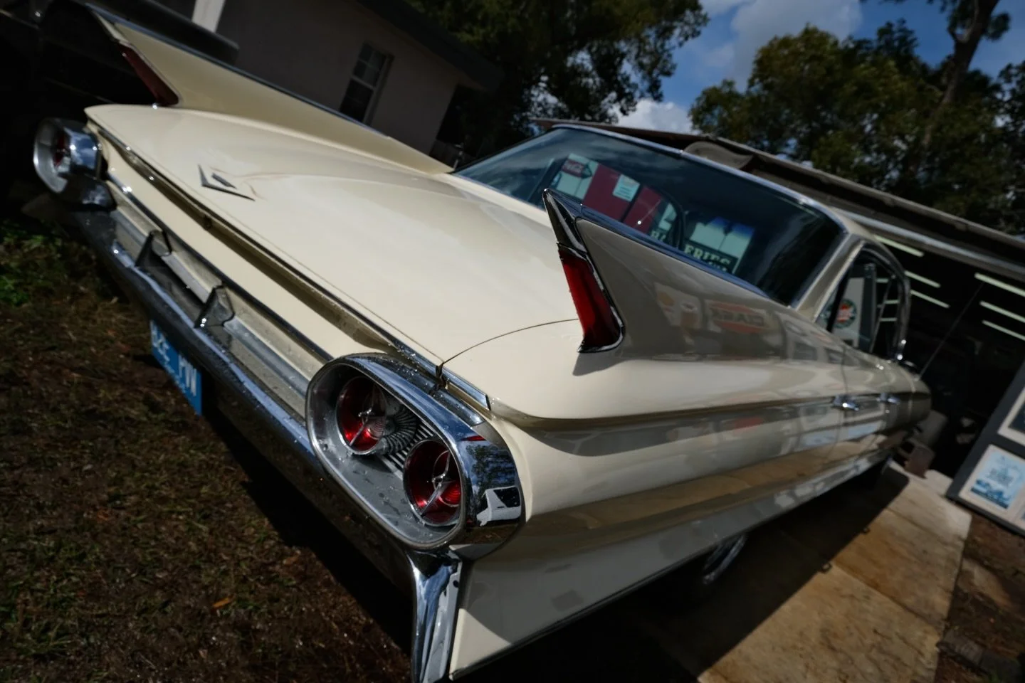 Been chasing little gremlins on this one, but we finally got her sorted.
Fires up, settles in, and just glides.

Taking that thang out this Sunday, exactly how it was meant to be driven.