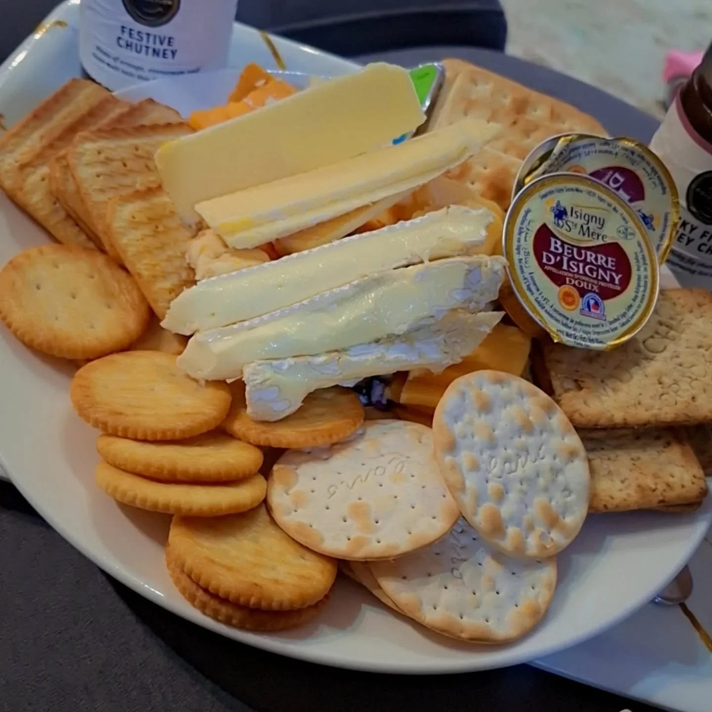 Candy and cheese tonight oh and a side of ketones 🤣

Sharing is caring 

Today has been madness i got stung by a bee, a whole glass cabinet display stand fell and everything on it smashed. Cat got stuck in the draw and I pulled it out and draw broke