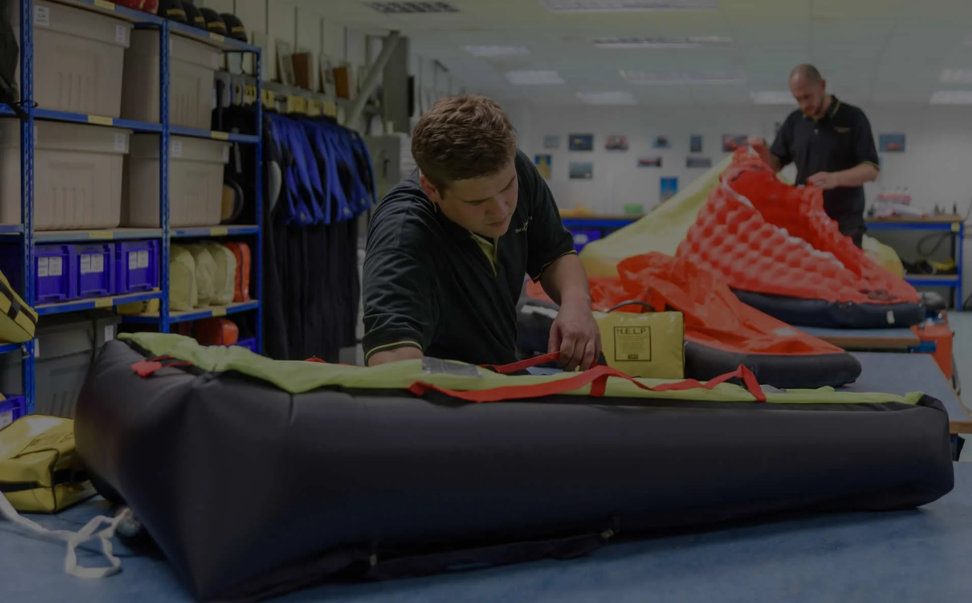 life-raft-service.jpg
