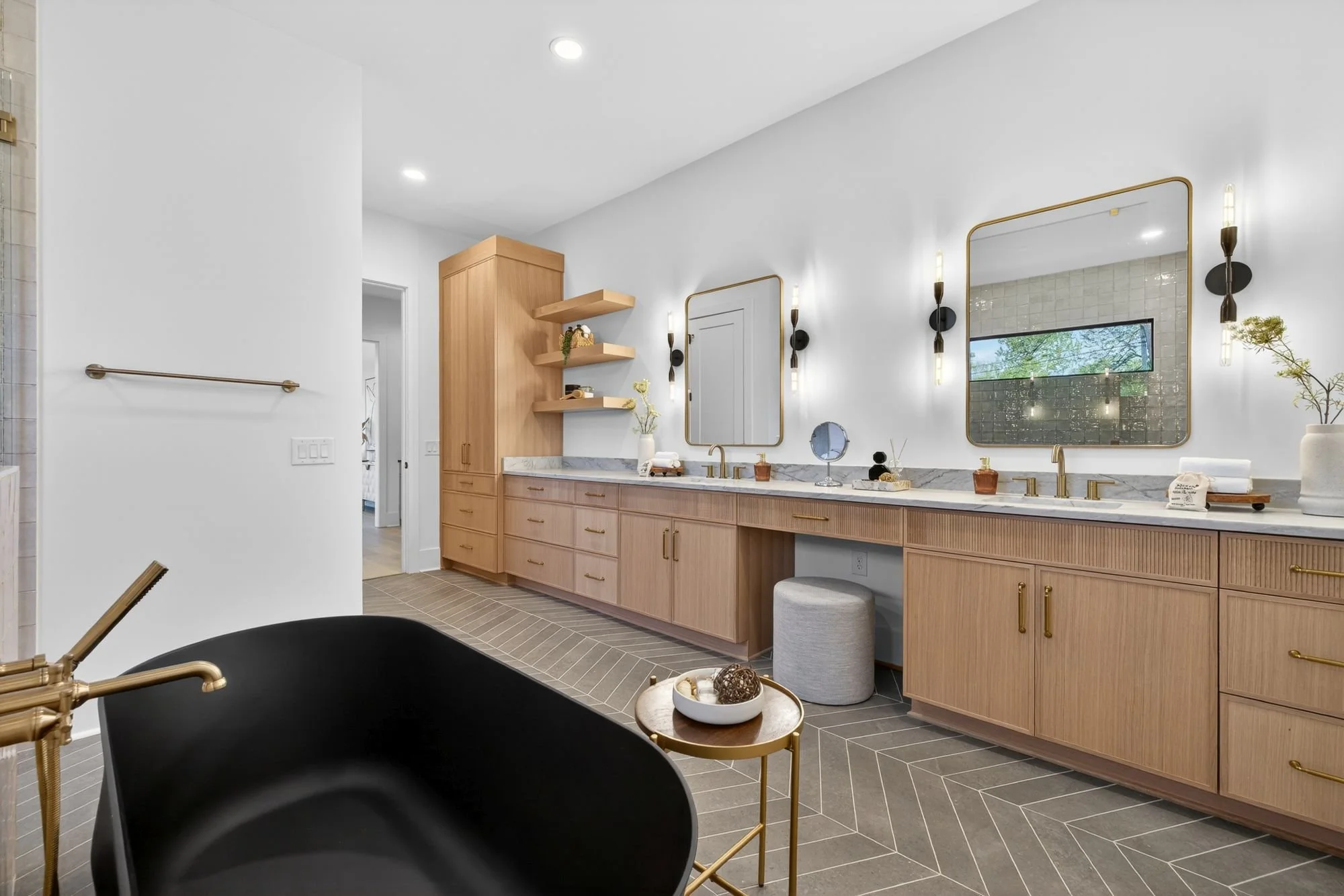 1209 Meadowood Ln, Charlotte-32.jpg