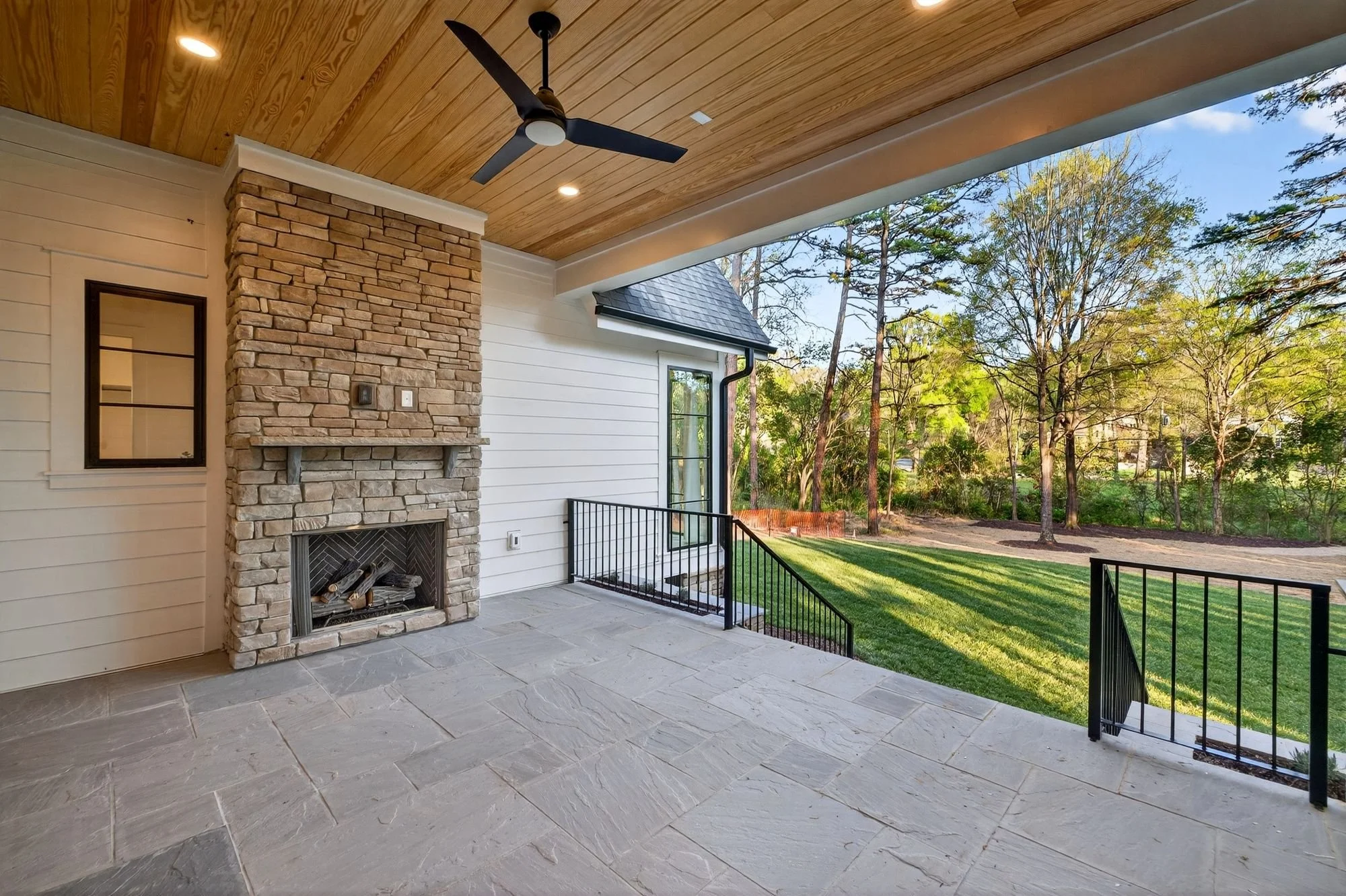 1209 Meadowood Ln, Charlotte-51.jpg