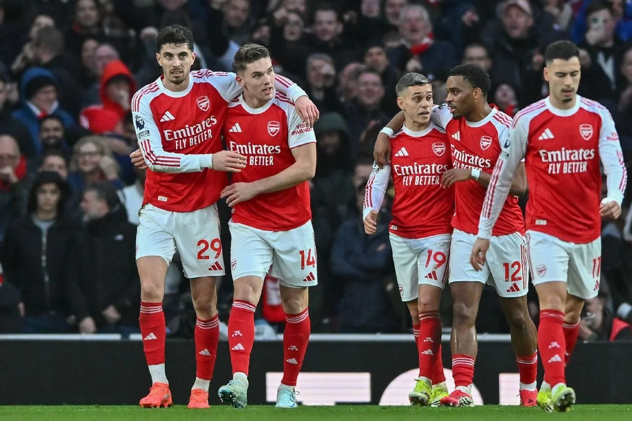 Arsenal's Eternal Tease: Near Misses, Heartbreaks, and the 2025/26 Shot at Glory