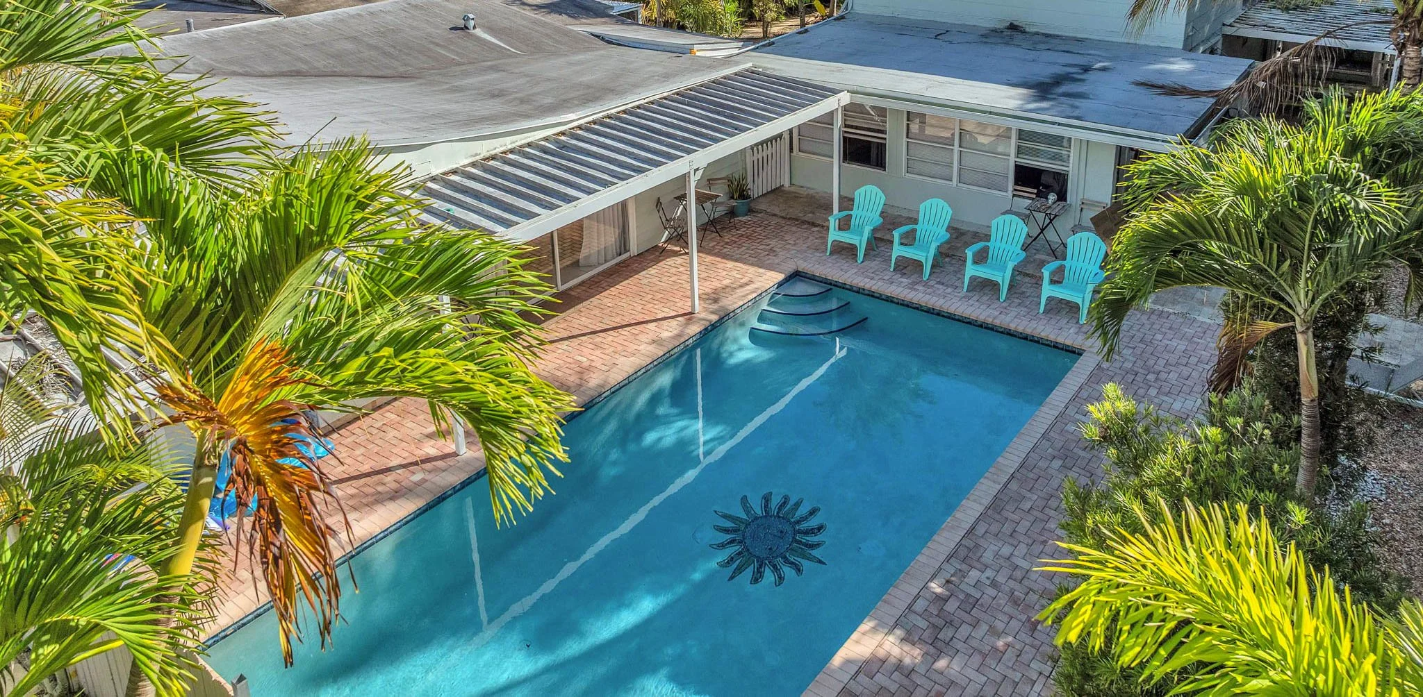 Oakland Park pool house waterfront airbnb