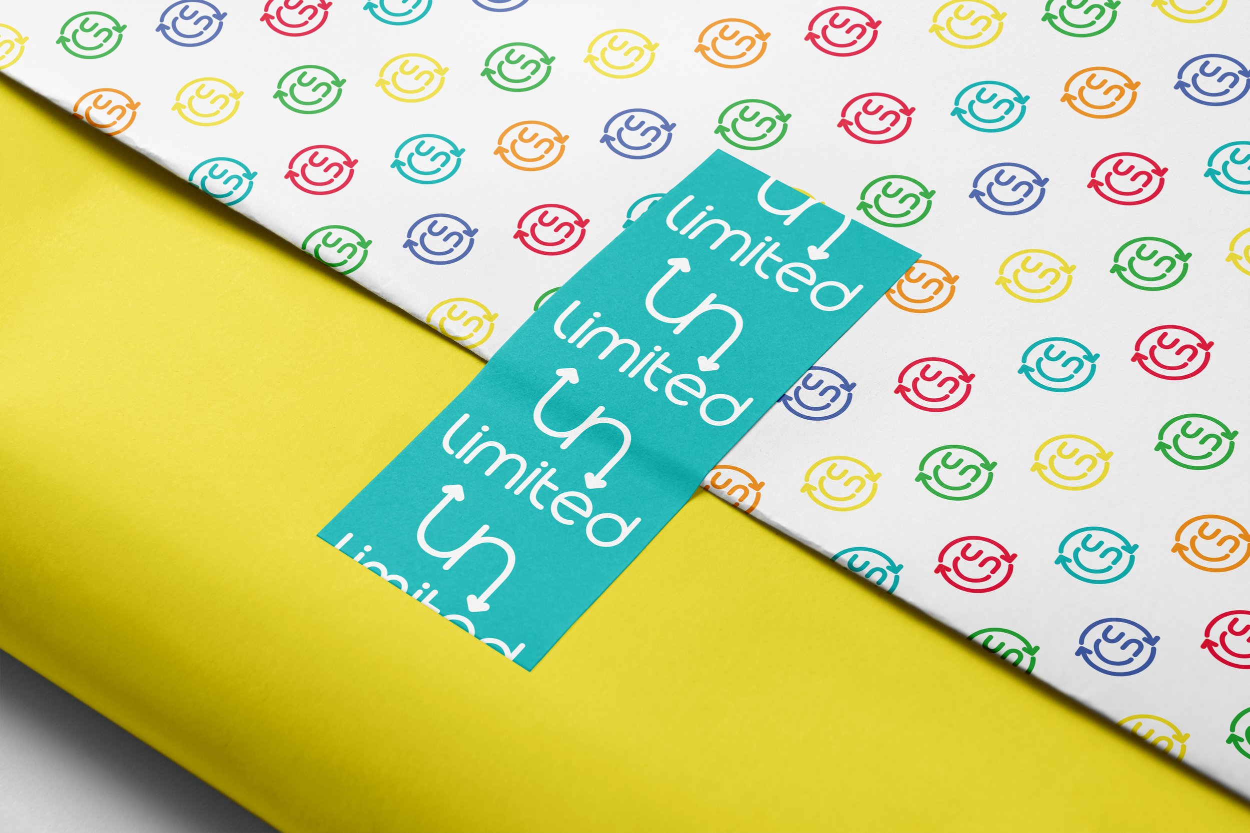 Free Wrapping Paper in Perspective Mockup.png