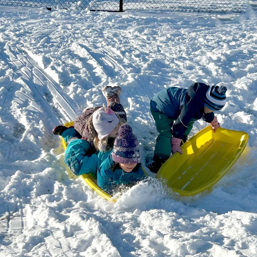 4s_sledding.jpg