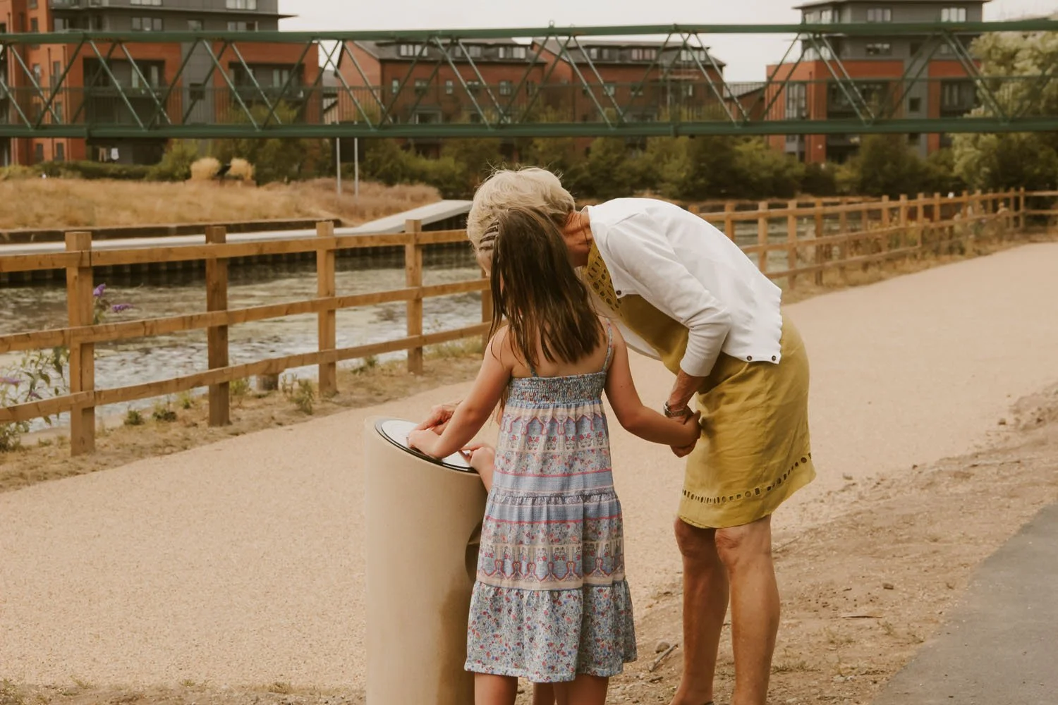 As people go past they engage with the sculptures and learn about the wildlife on the river