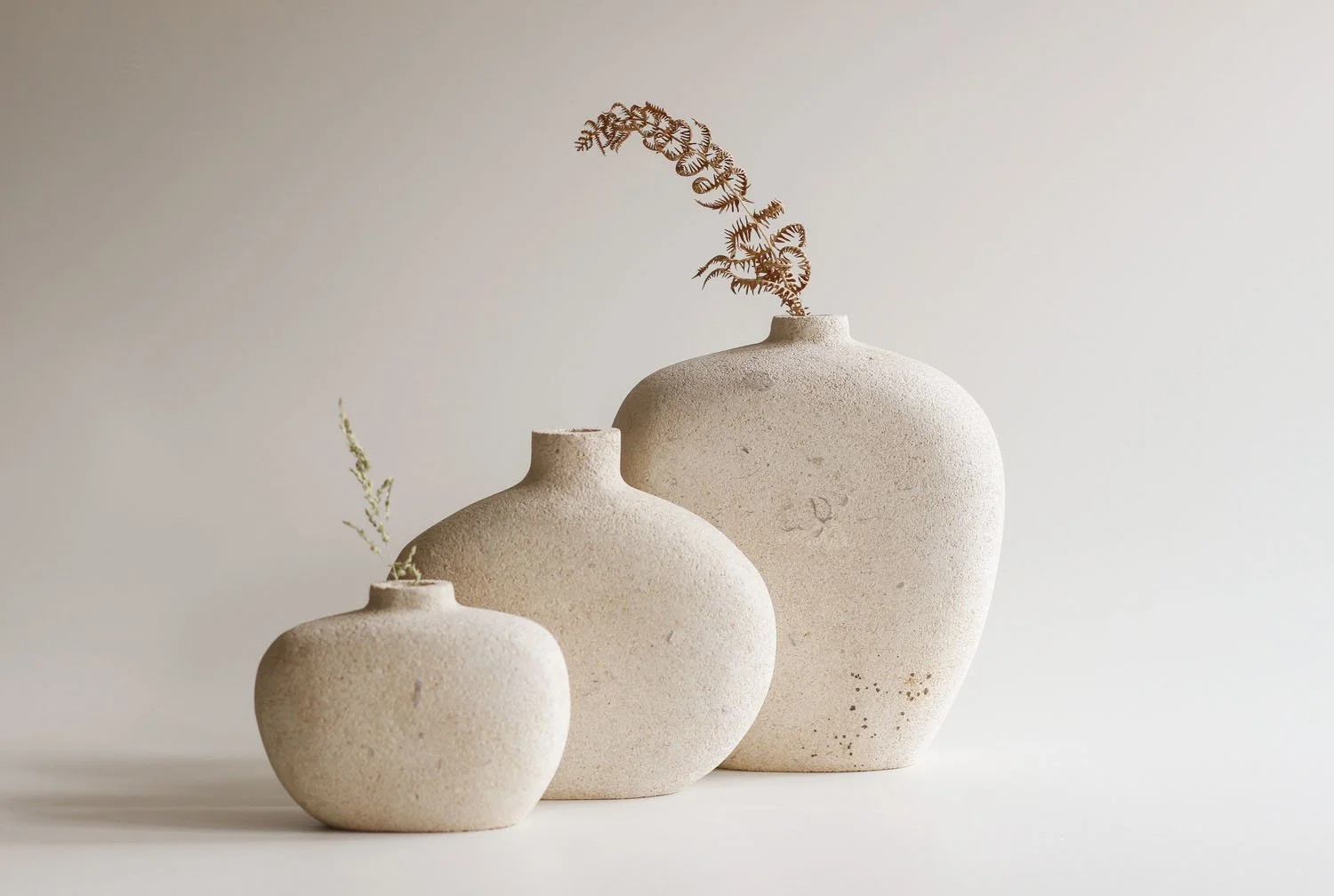 Stem Vase - Bath Stone