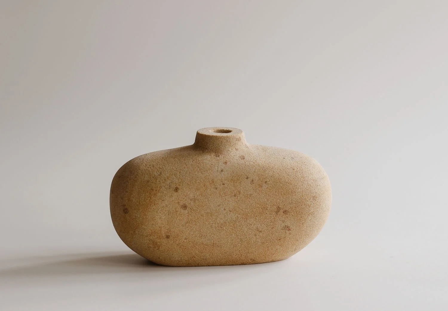 Stem Vase - Dunhouse Buff sandstone.jpg