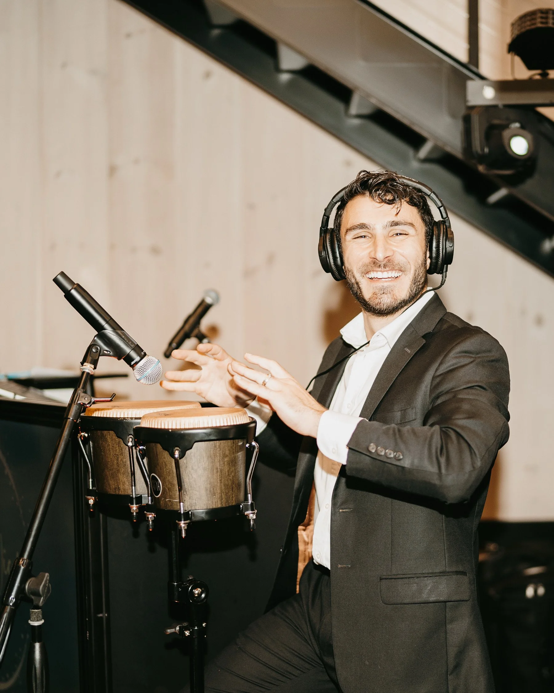 DJ MICHAEL KHOURY - BUFFALO ROCHESTER DJ - WEBSITE BY ML STUDIOS