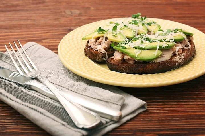Tuna and avocado sandwich