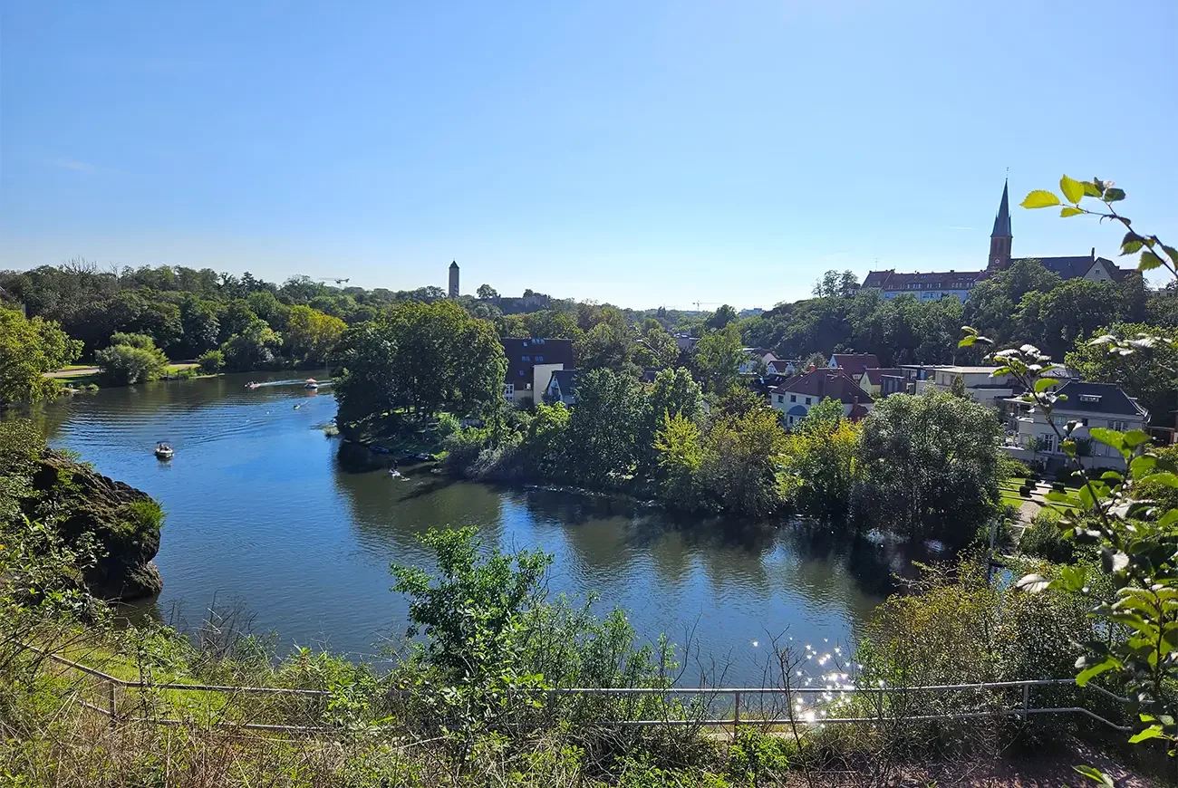 Halle-Saale-Suiten-Meis.webp