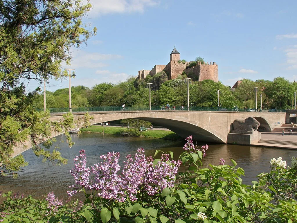 csm_Burg-Giebichenstein-mit-Kroellwitzer-Bruecke-1_0b76bcf639.jpg
