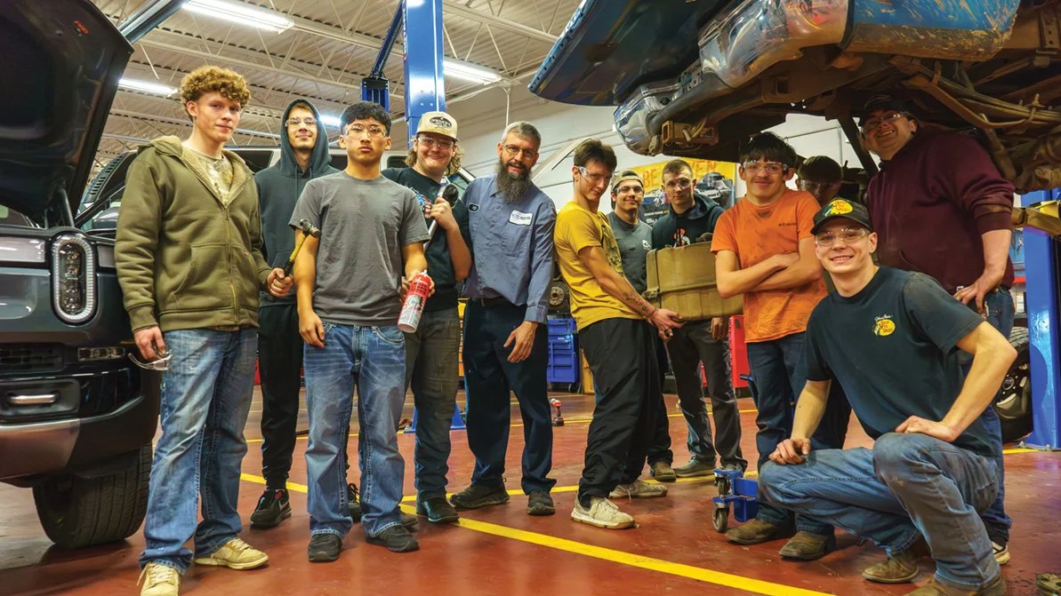 ICTC Students Get Up Close Look at Electric Vehicles