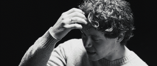 Behind The Artist_GIF 4.gif