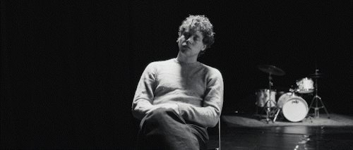 Behind The Artist_GIF 8.gif