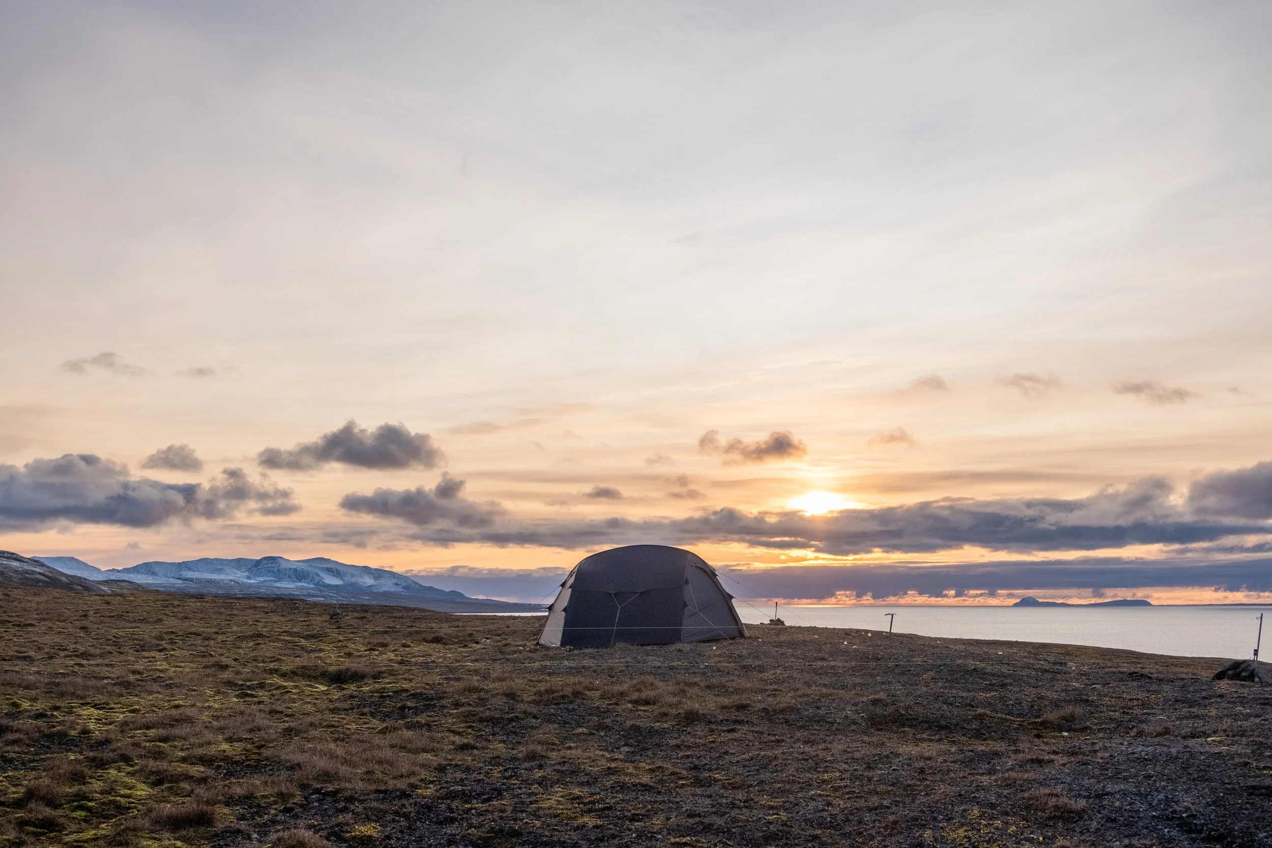 Svalbard tailor made hike 2023
